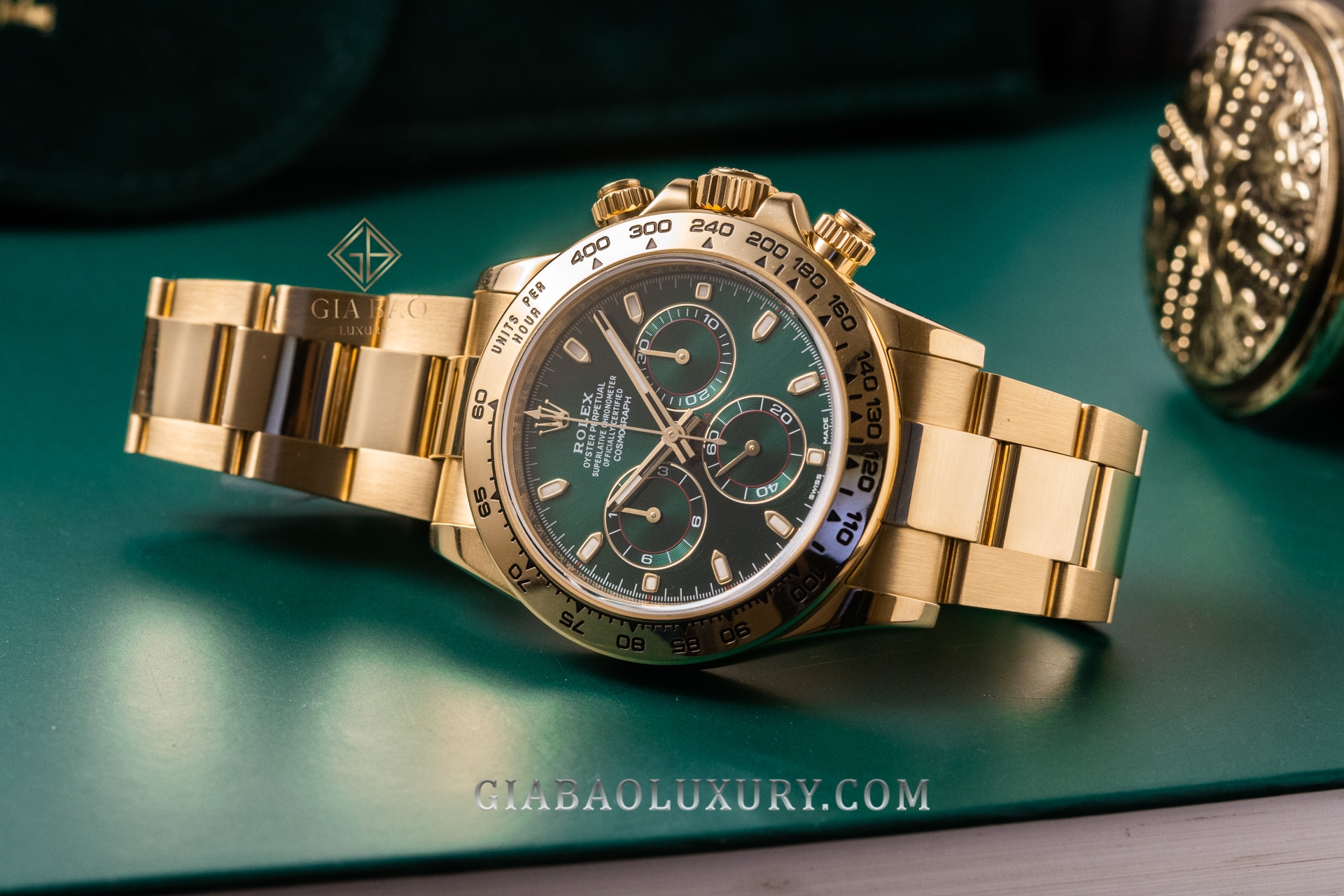 Đồng Hồ Rolex Cosmograph Daytona 116508 Mặt Số Xanh Lá