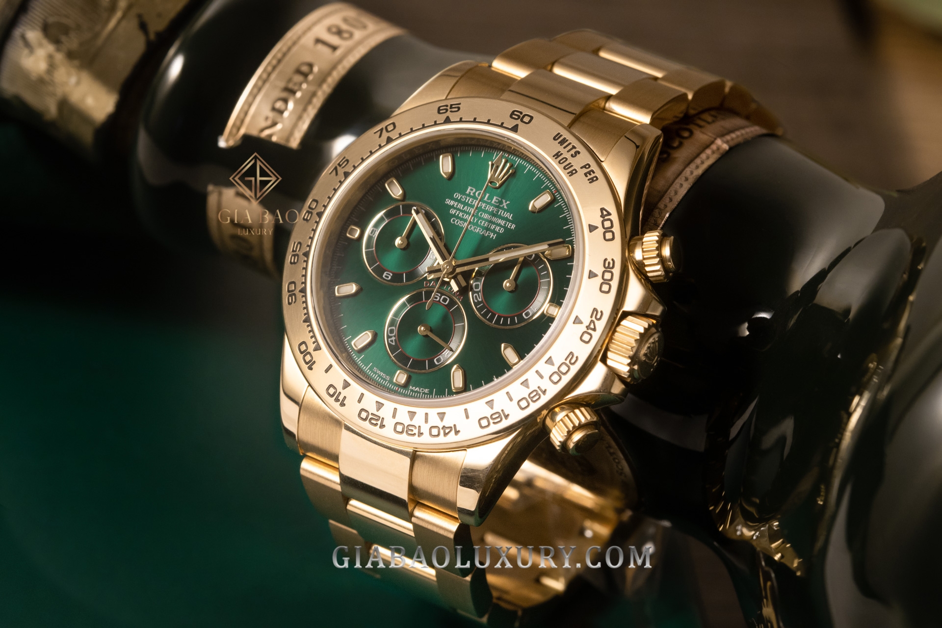 Đồng Hồ Rolex Cosmograph Daytona 116508 Mặt Số Xanh Lá