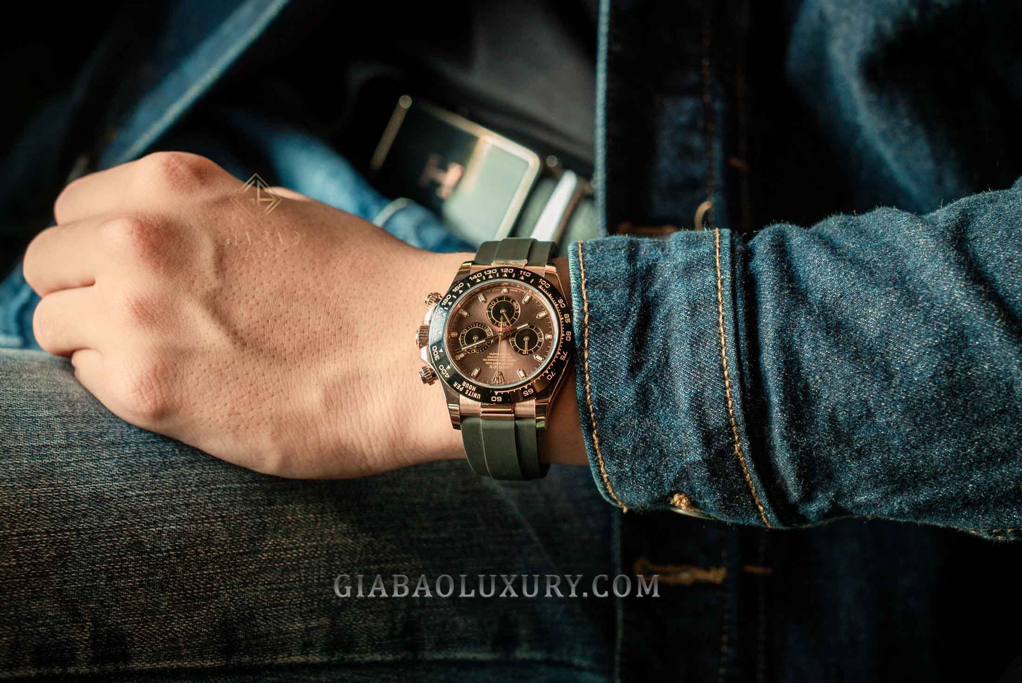 Đồng Hồ Rolex Cosmograph Daytona 116515LN Mặt Số Chocolate Cọc Số Dạ Quang