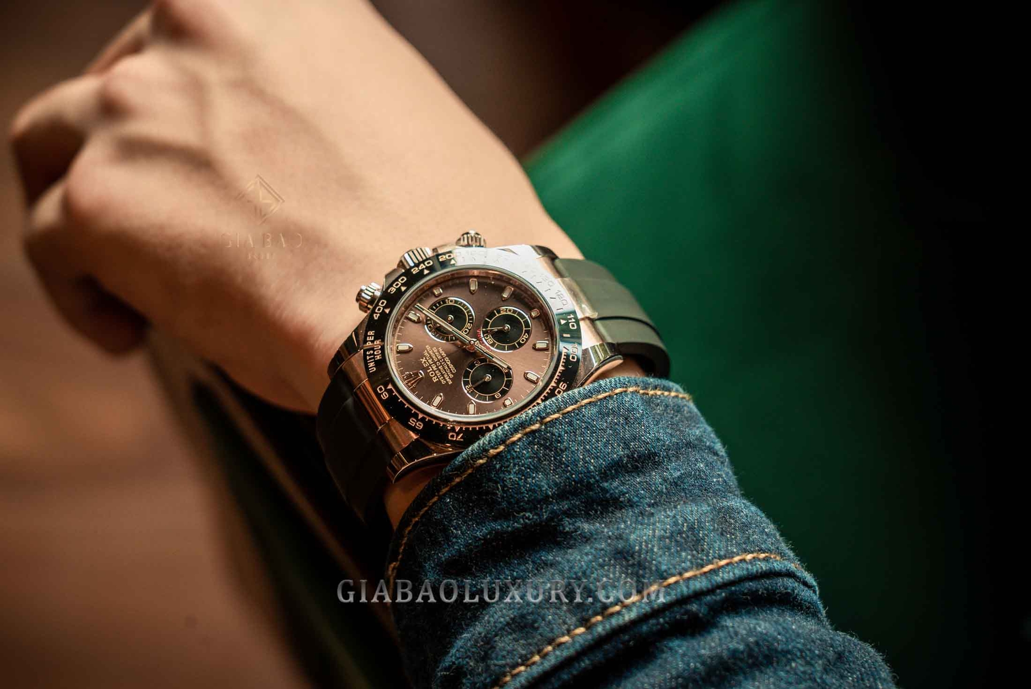 Đồng Hồ Rolex Cosmograph Daytona 116515LN Mặt Số Chocolate Cọc Số Dạ Quang