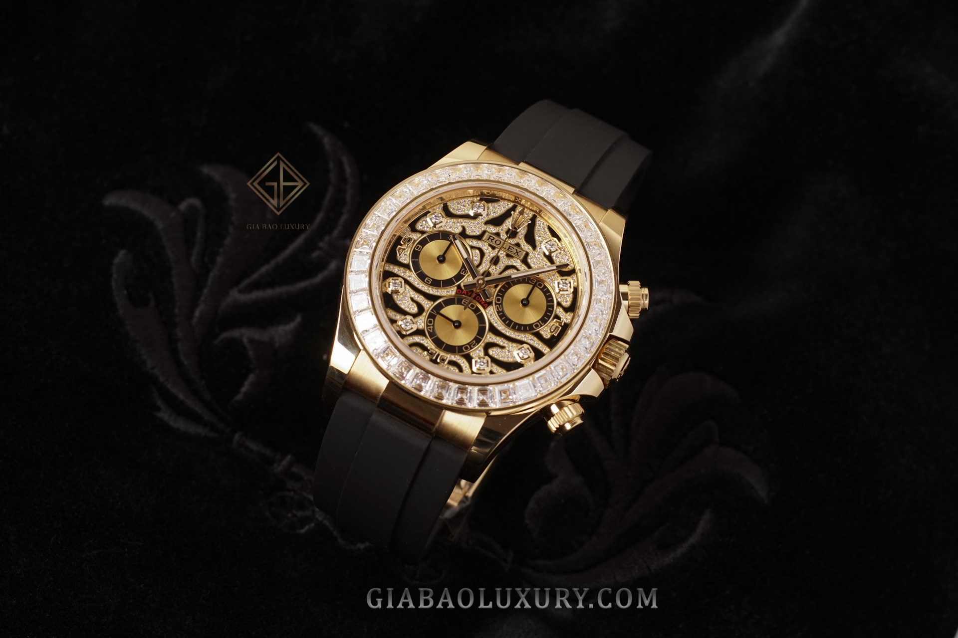 Review đồng hồ Rolex Cosmograph Daytona 116588TBR Eye of Tiger đầu tiên tại Việt Nam