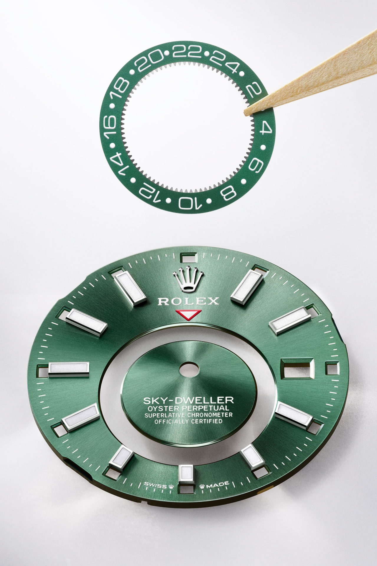 Giải mã quy trình sản xuất mặt số tại Rolex