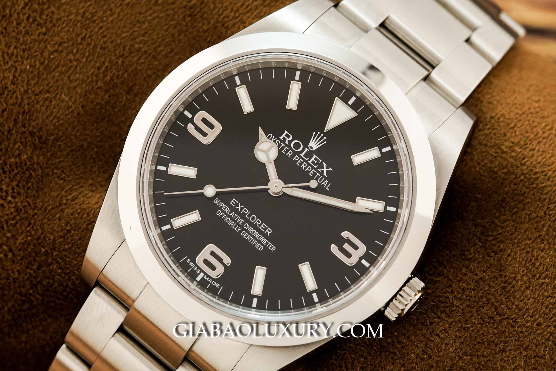 Review đồng hồ Rolex Explorer 214270