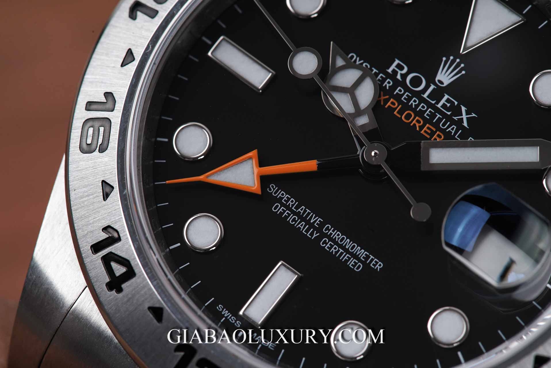 Đồng Hồ Rolex Explorer II 216570 Mặt số đen