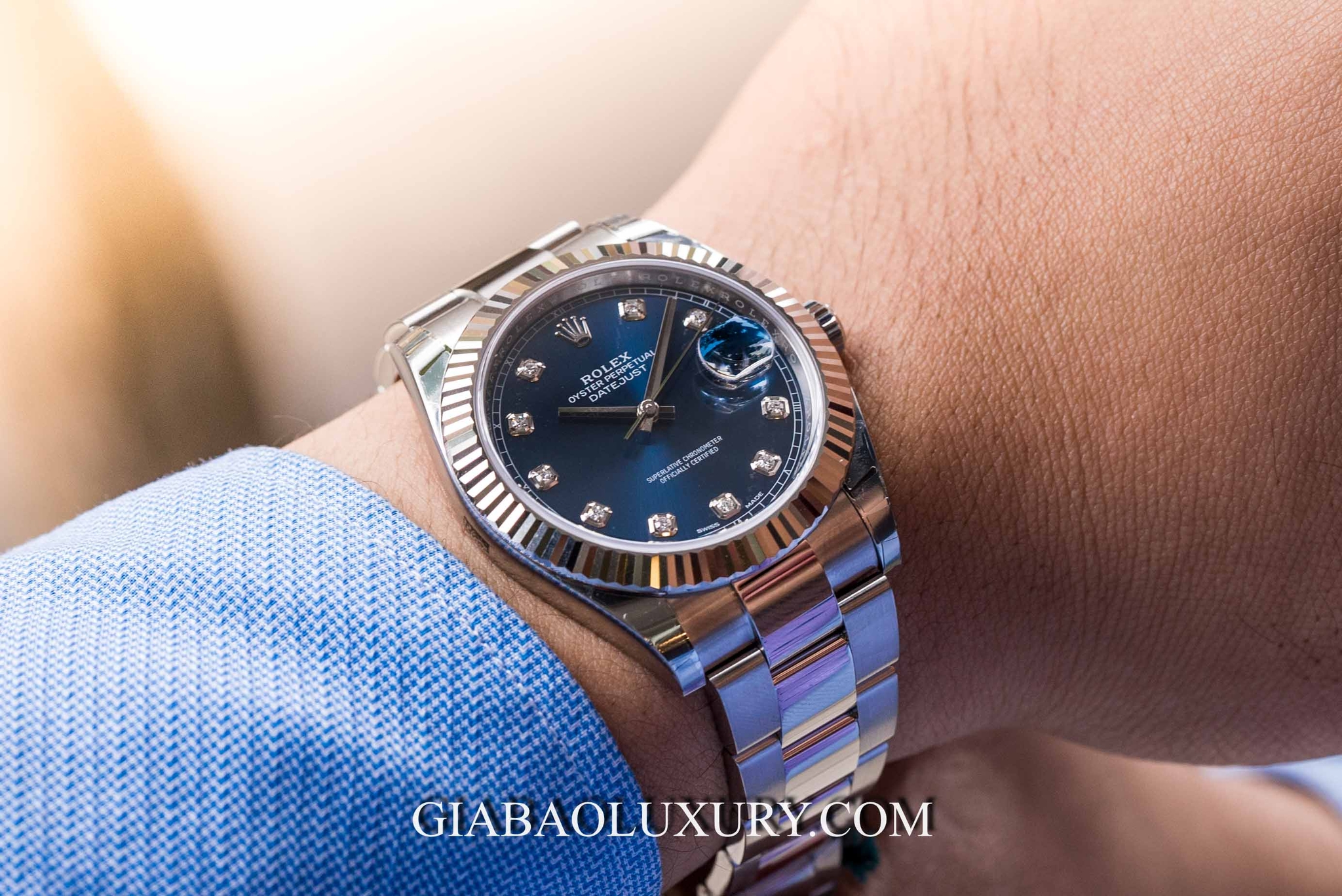 Đồng Hồ Rolex Datejust 126334 Mặt Số Xanh Nạm Kim Cương Dây Đeo Oyster