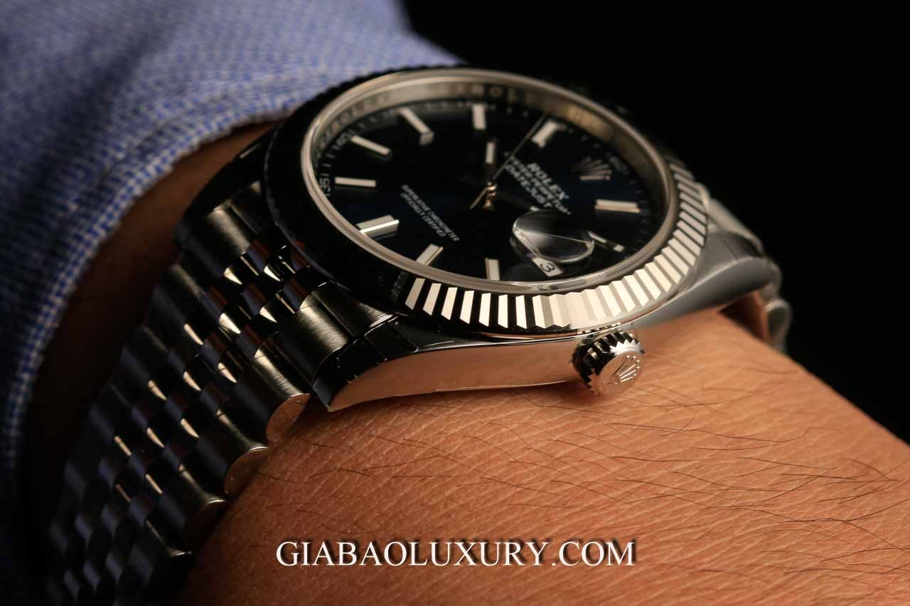 Đồng Hồ Rolex Datejust 126334 Mặt Số Xanh