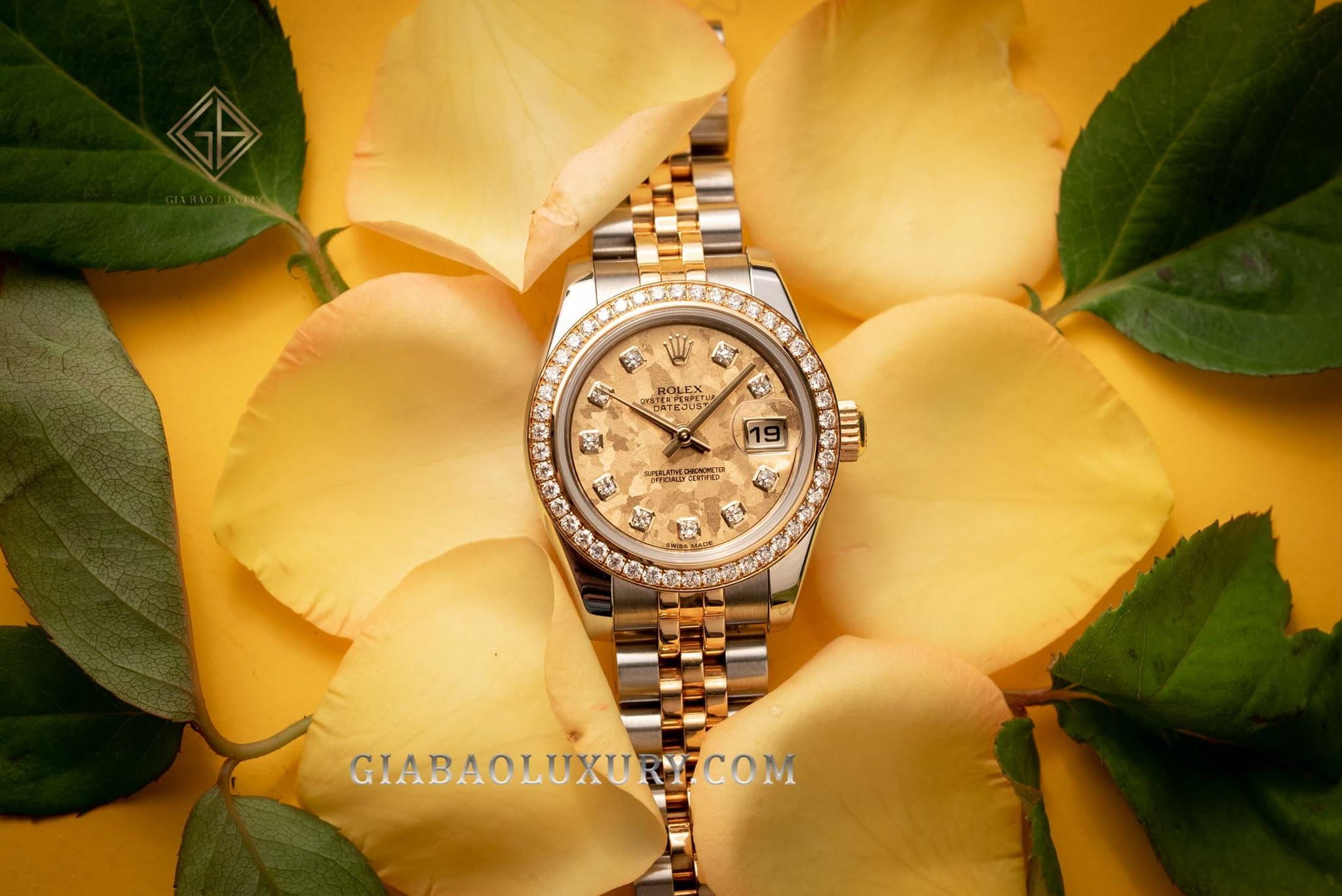 Đồng Hồ Rolex Lady-Datejust 26 179383 Mặt Số Họa Tiết Vân Đá Hoa Vàng Nạm Kim Cương
