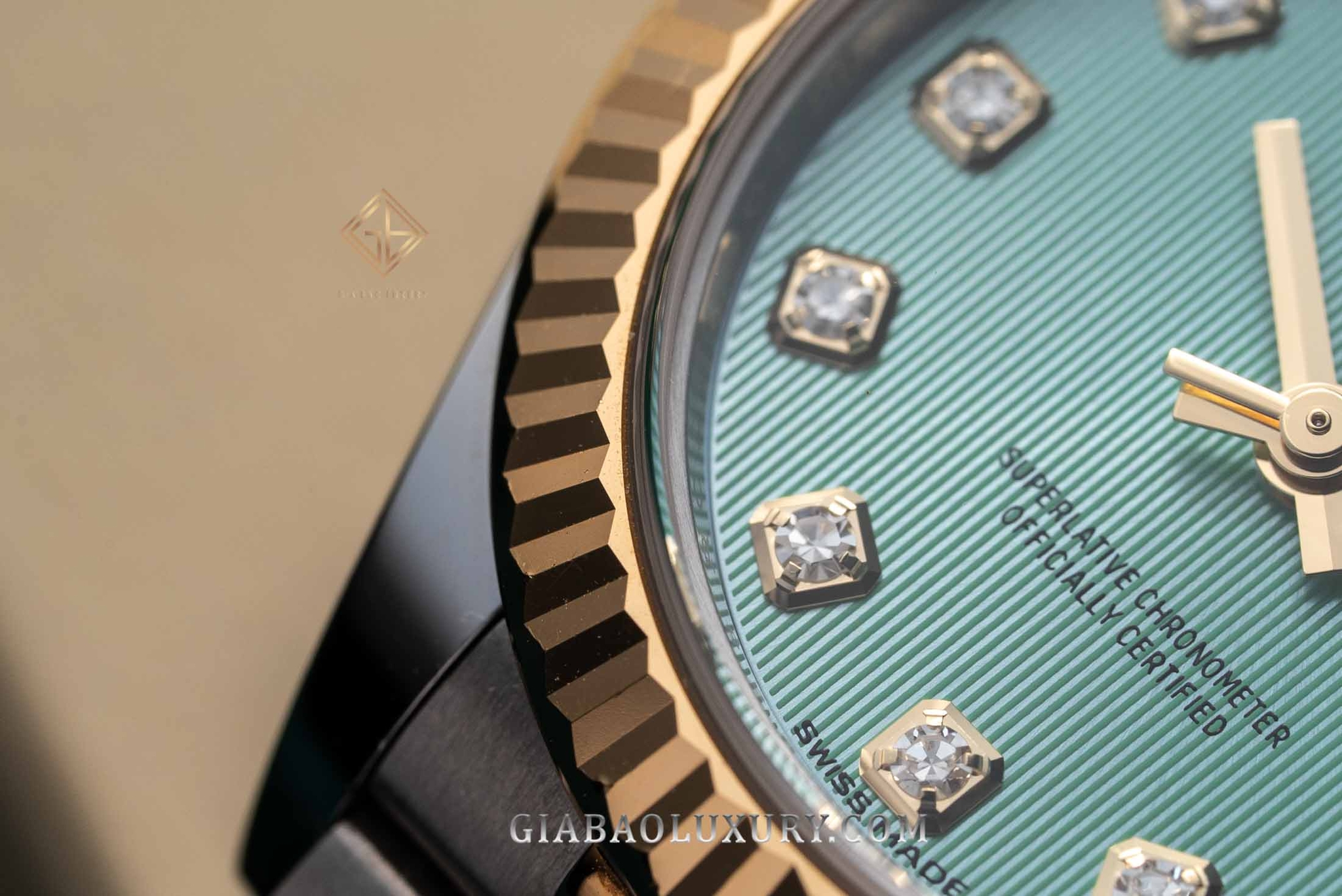 Đồng Hồ Rolex Lady-Datejust 28 279173 Mặt Số Xanh Nạm Kim Cương