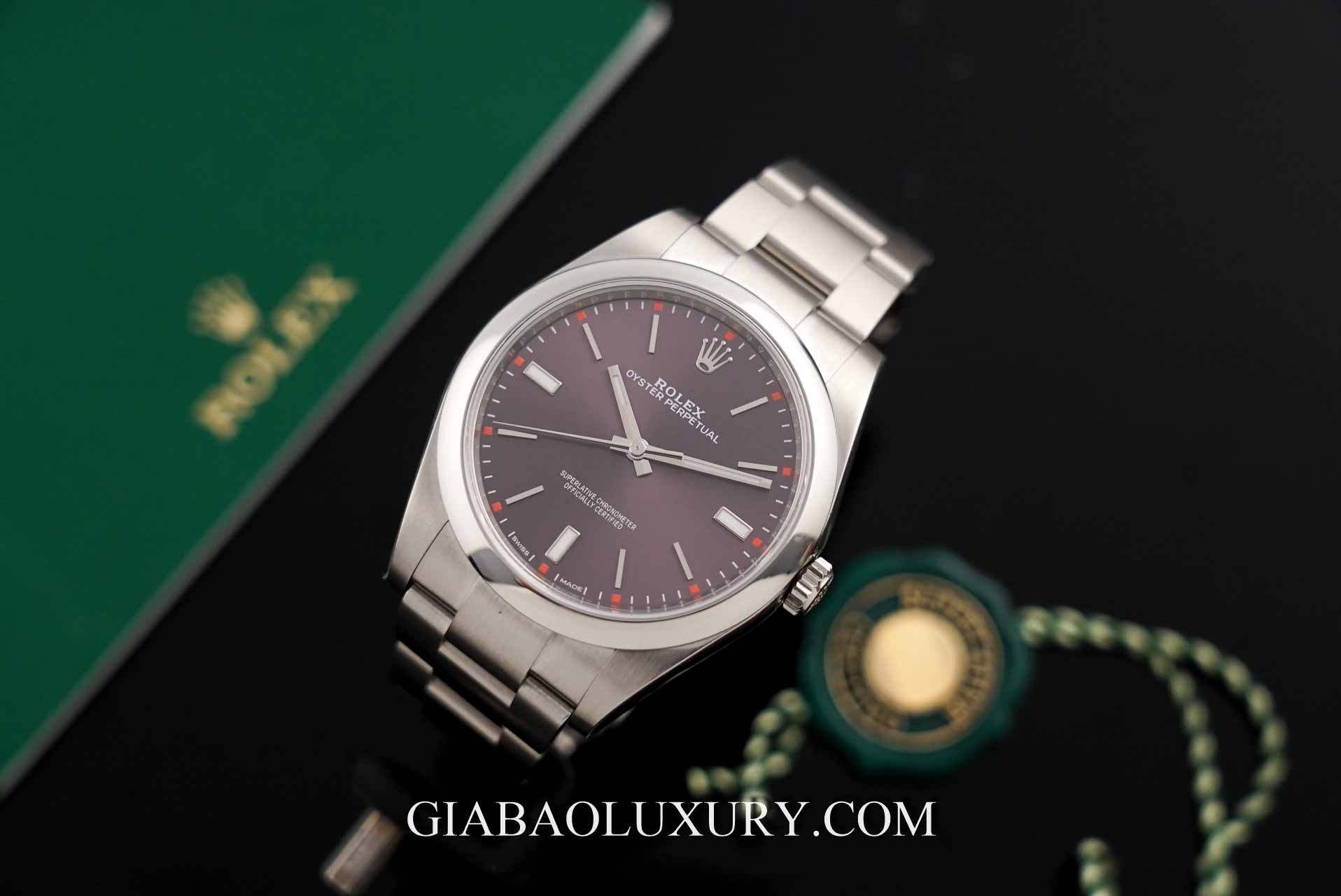 Review đồng hồ Rolex Oyster Perpetual 114300