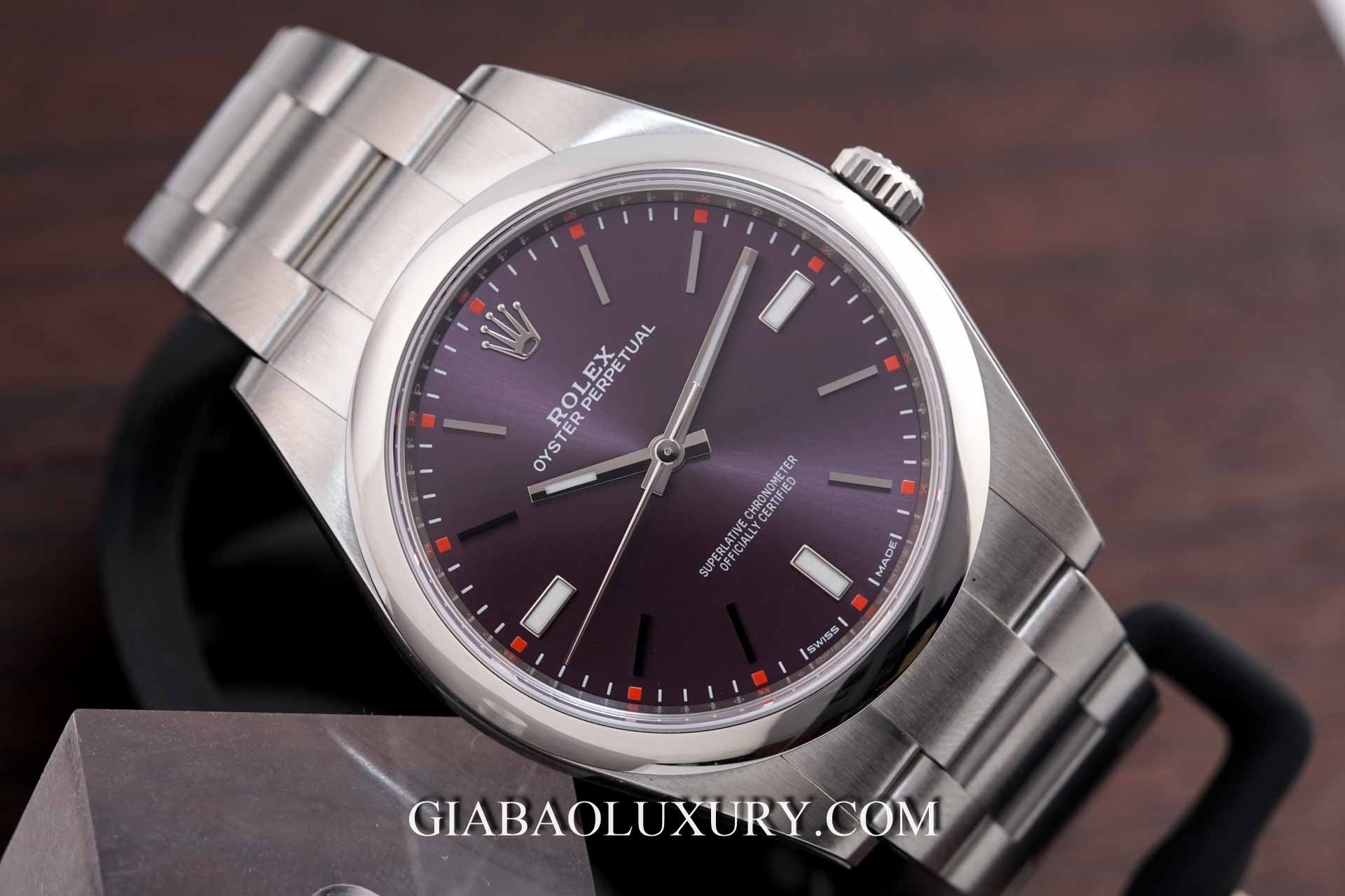 Review đồng hồ Rolex Oyster Perpetual 114300
