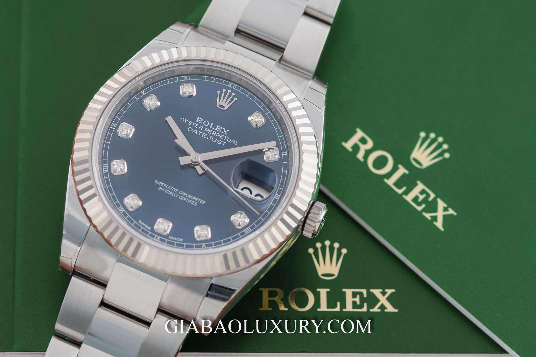 Đồng Hồ Rolex Datejust 126334 Mặt Số Xanh Nạm Kim Cương dây Oyster