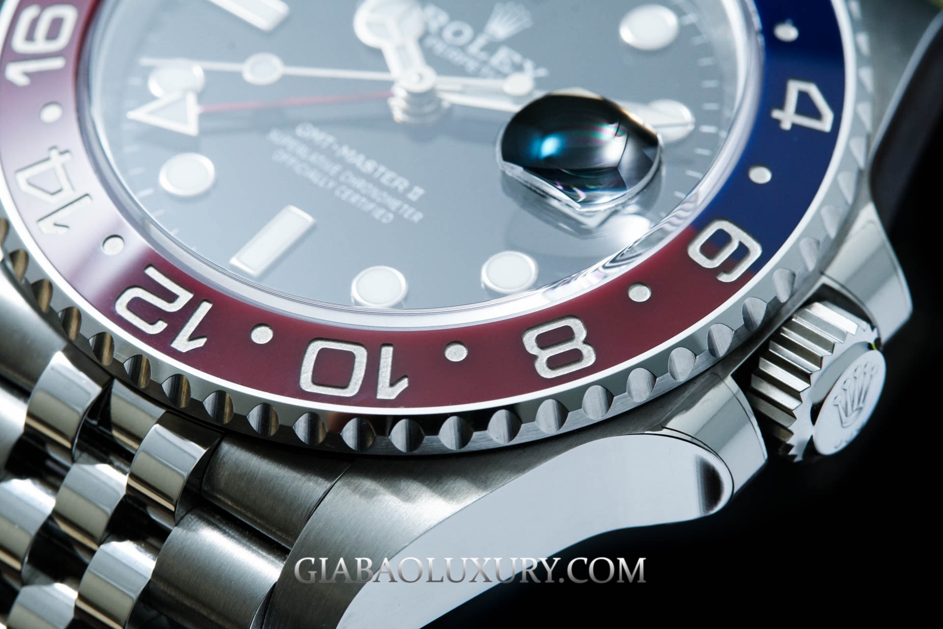 Review đồng hồ Rolex GMT-Master II “Pepsi” 126710BLRO