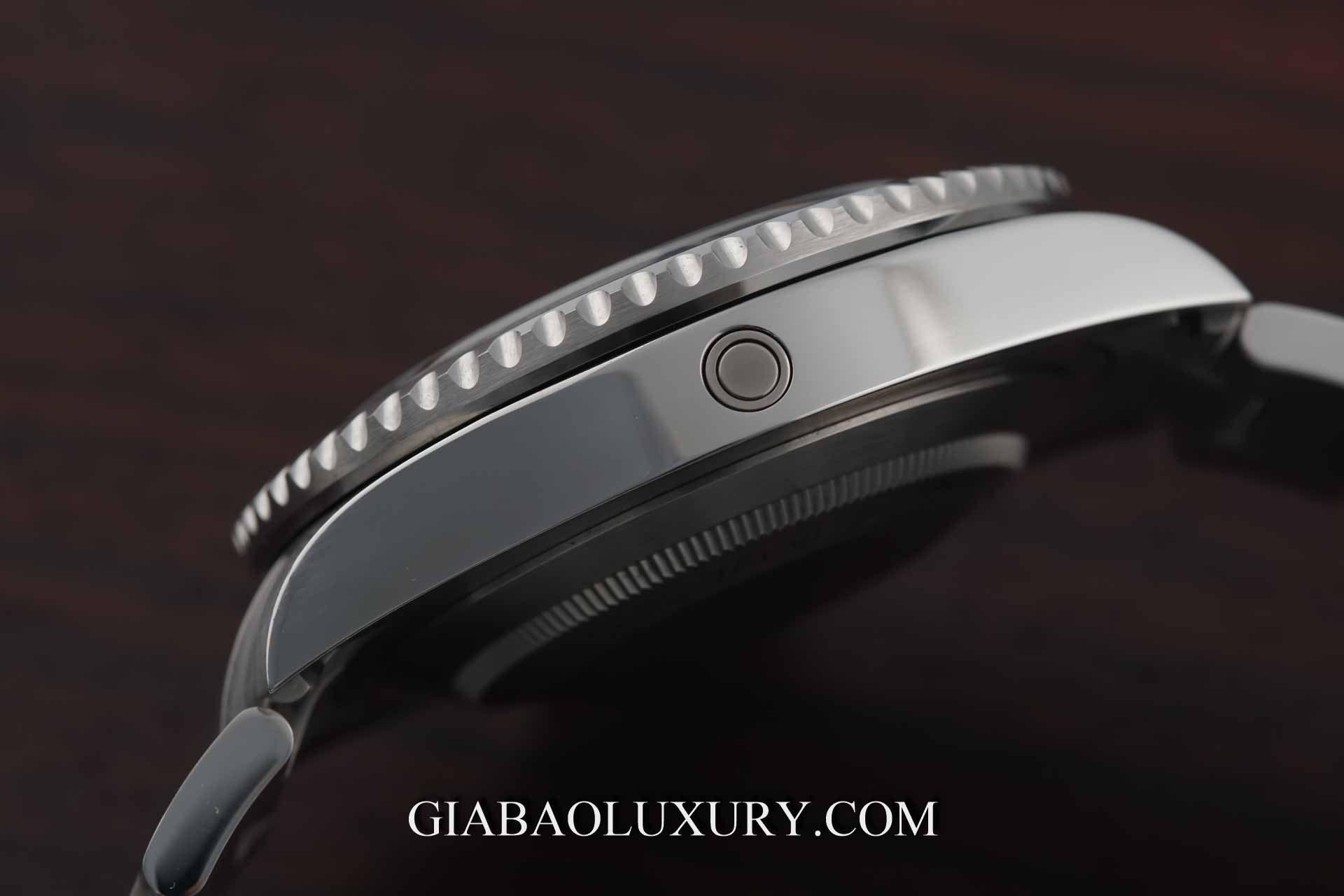Đồng hồ Rolex Sea-Dweller 126600