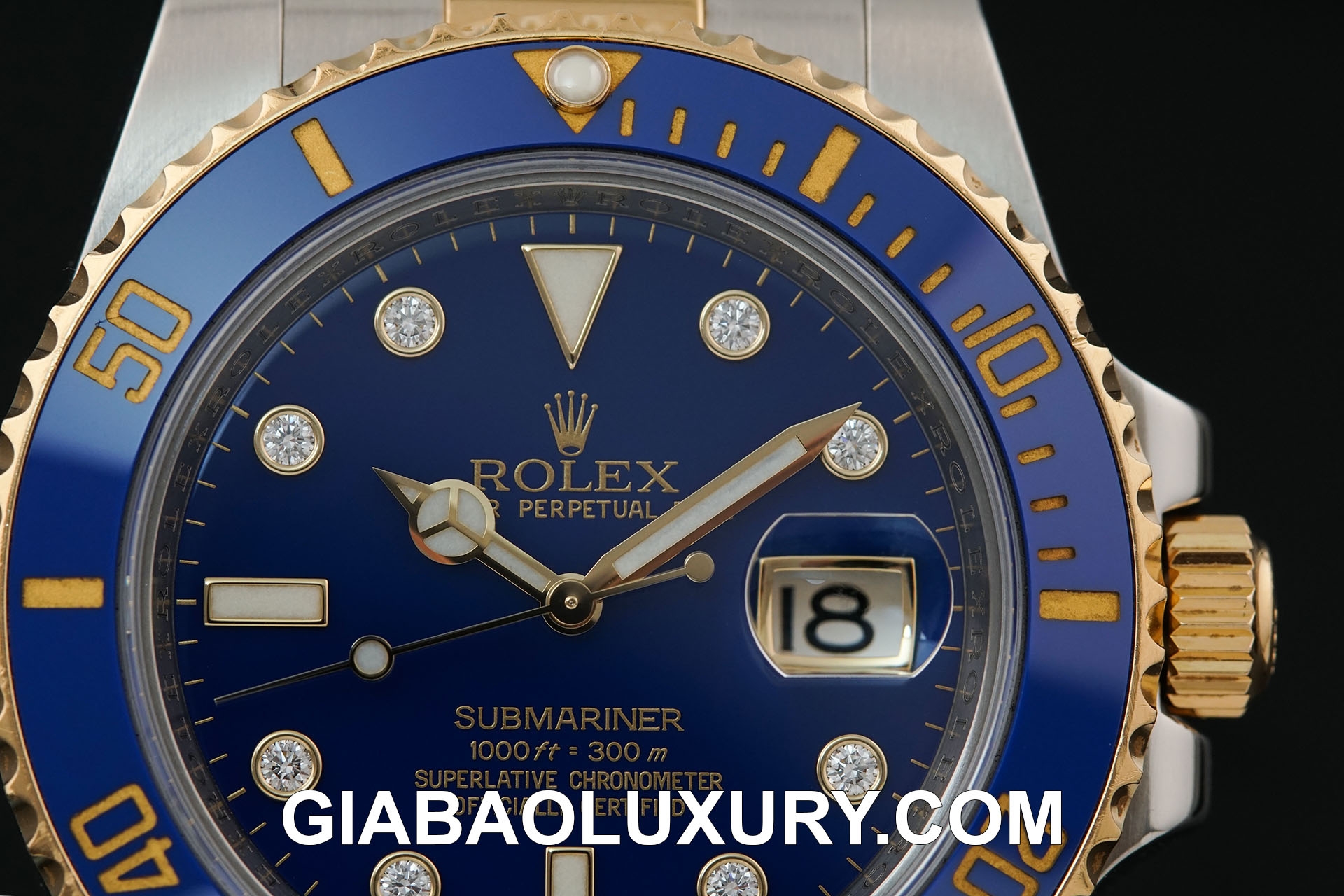 Đồng hồ Rolex Submariner Date 116613 cọc số kim cương siêu hiếm