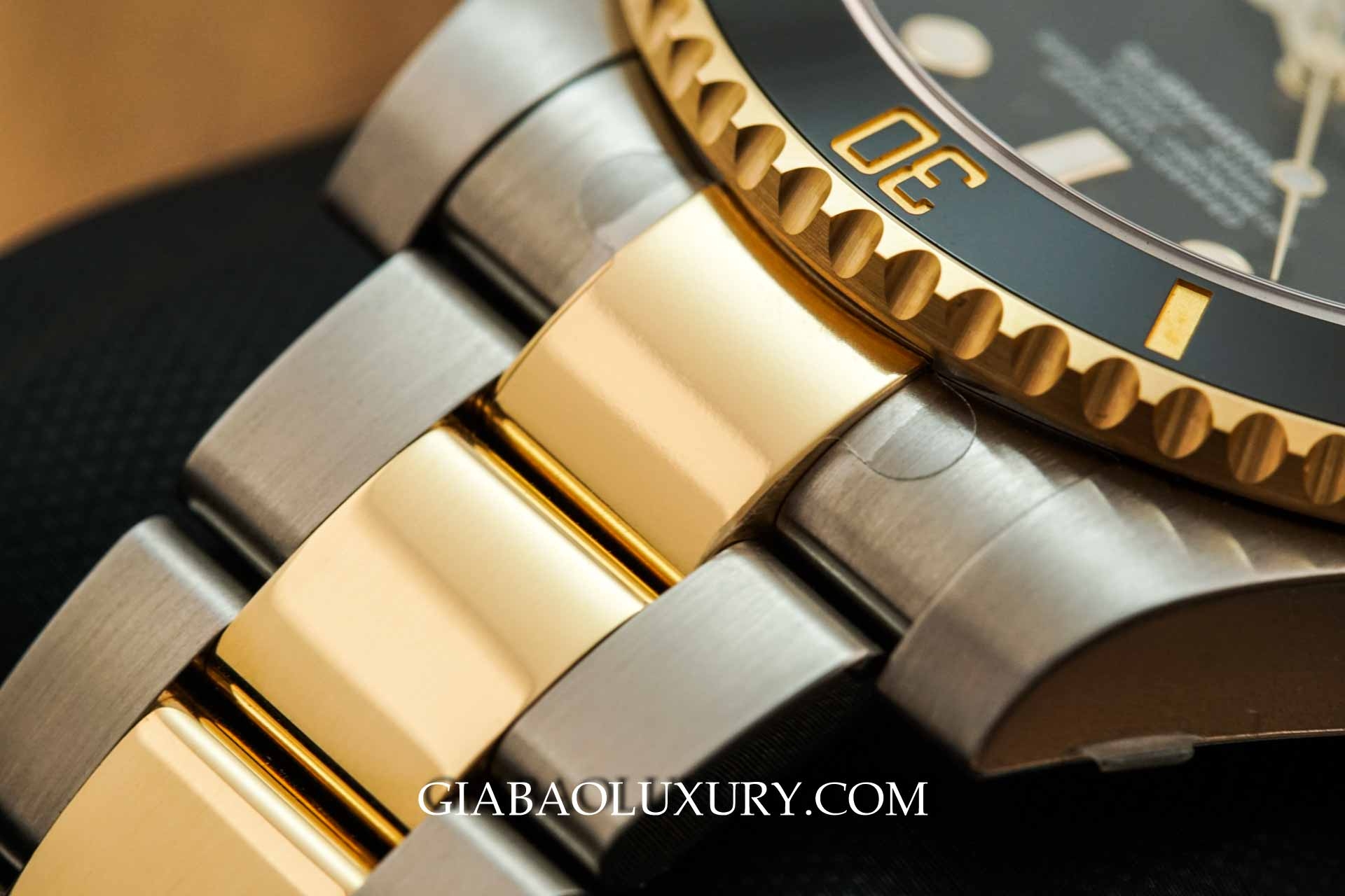Đồng Hồ Rolex Submariner Date 116613LN