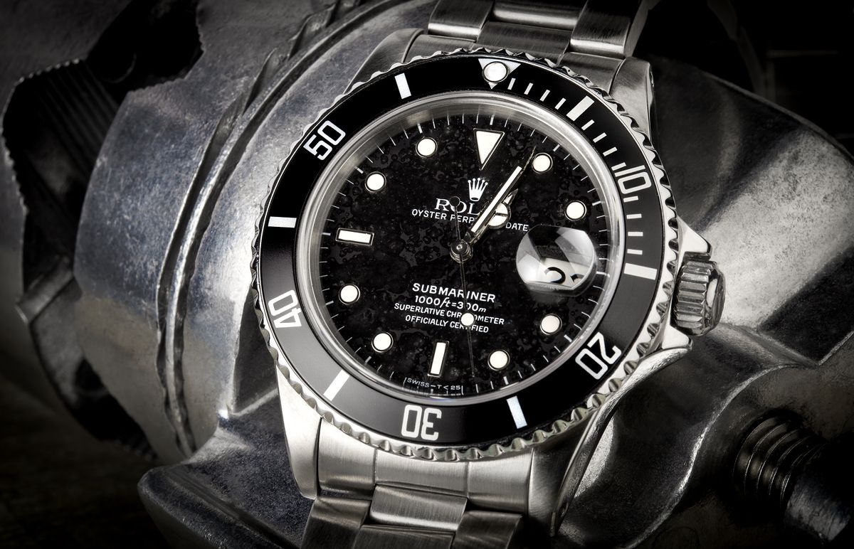 Hướng dẫn mua đồng hồ Rolex Submariner mới nhất 2020 - 2021