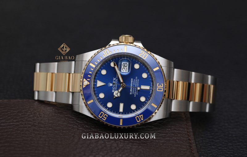  Đồng hồ Rolex Submariner 126613LB Mặt Số Xanh Dương