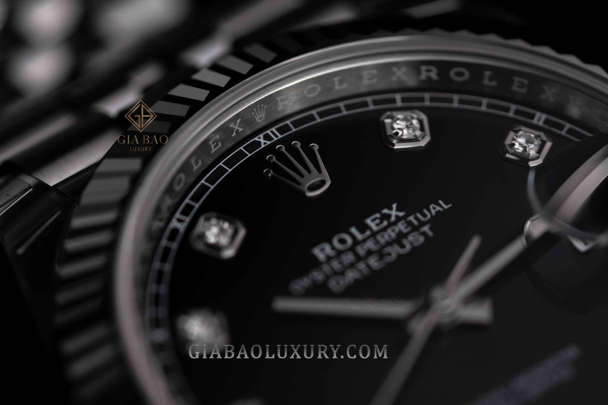 Đồng Hồ Rolex Datejust 41 126334 Mặt Số Đen Nạm Kim Cương
