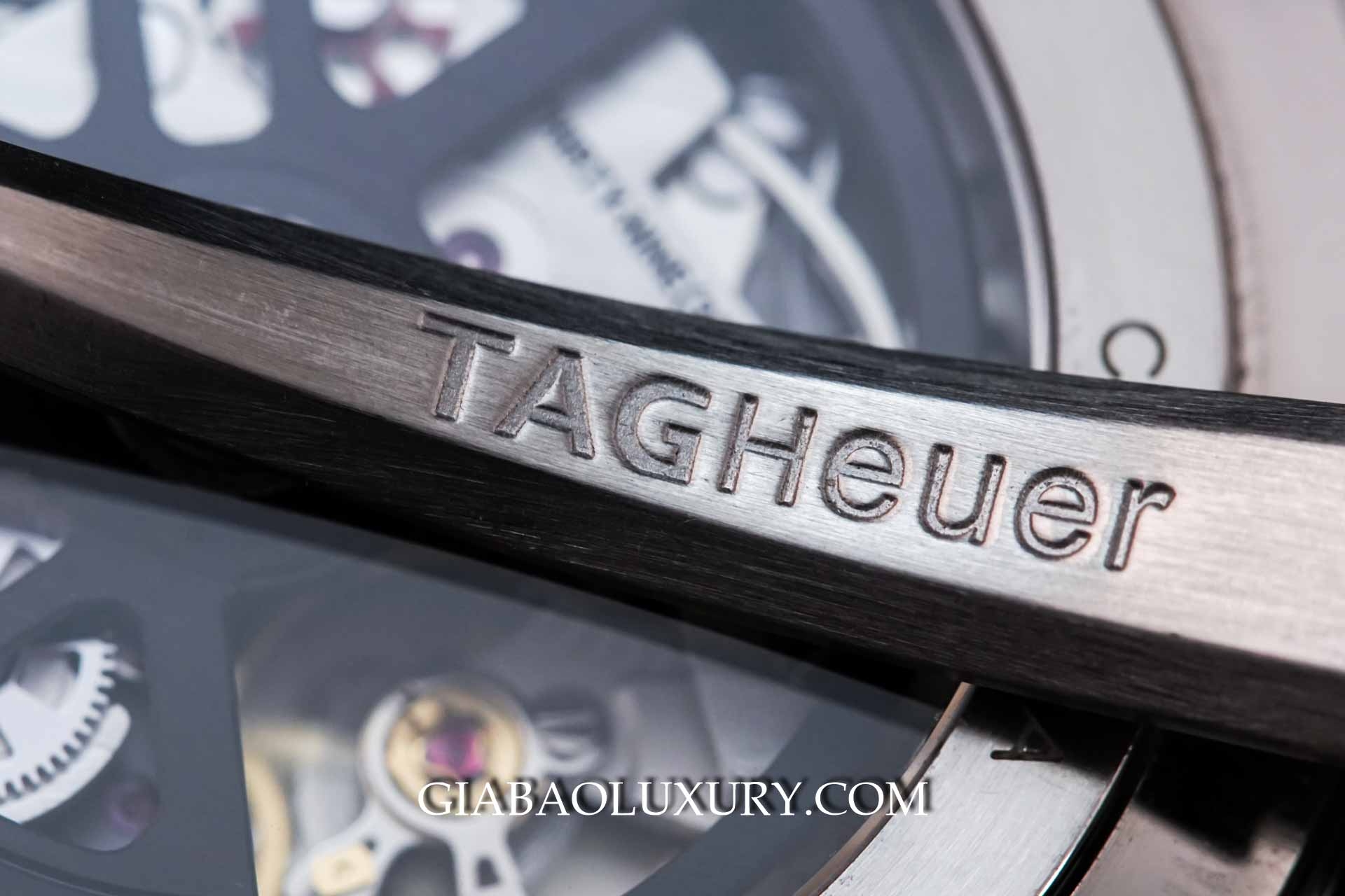 Đồng Hồ Tag Heuer Carrera 01