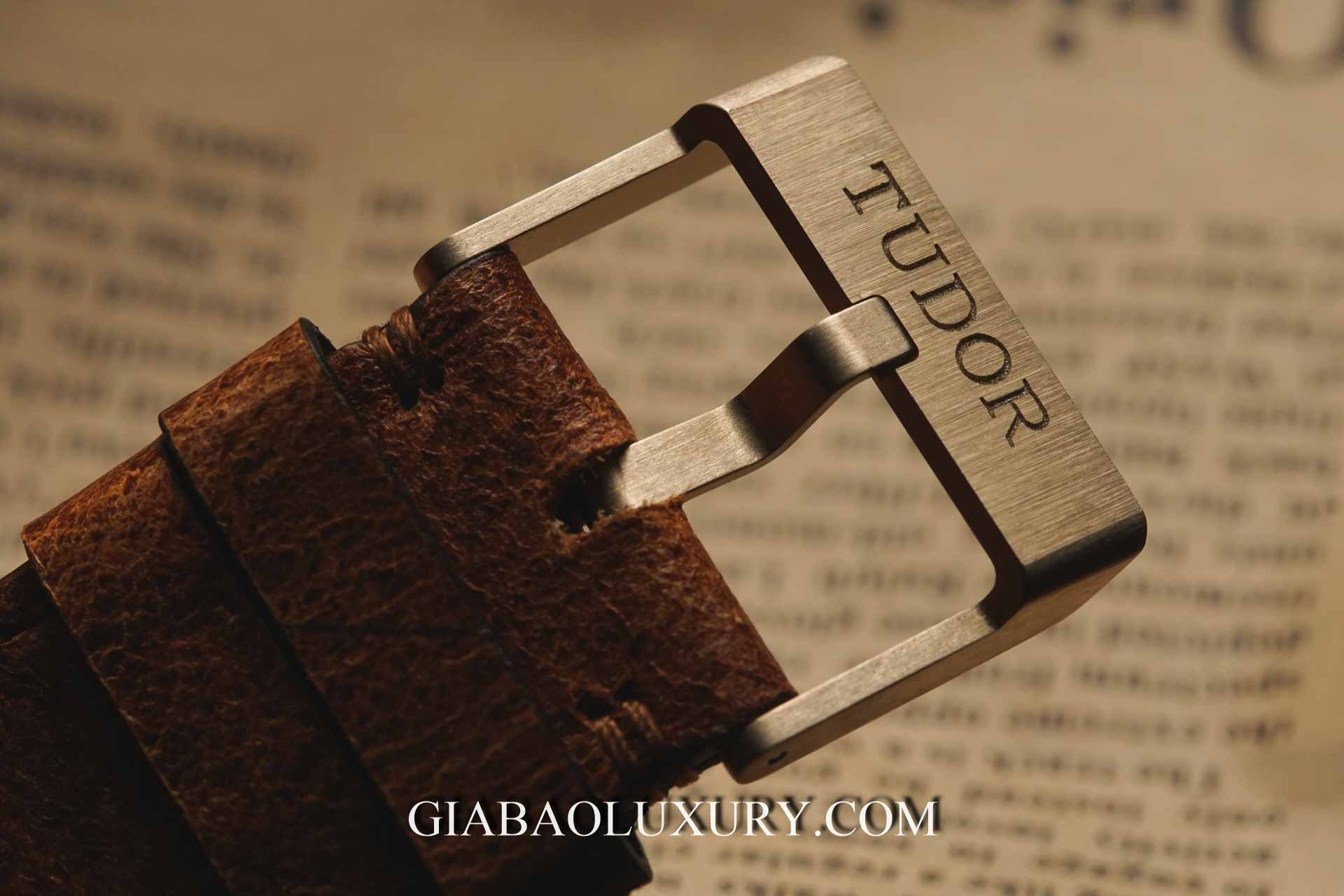 Đồng hồ Tudor Heritage Black Bay 79250BM