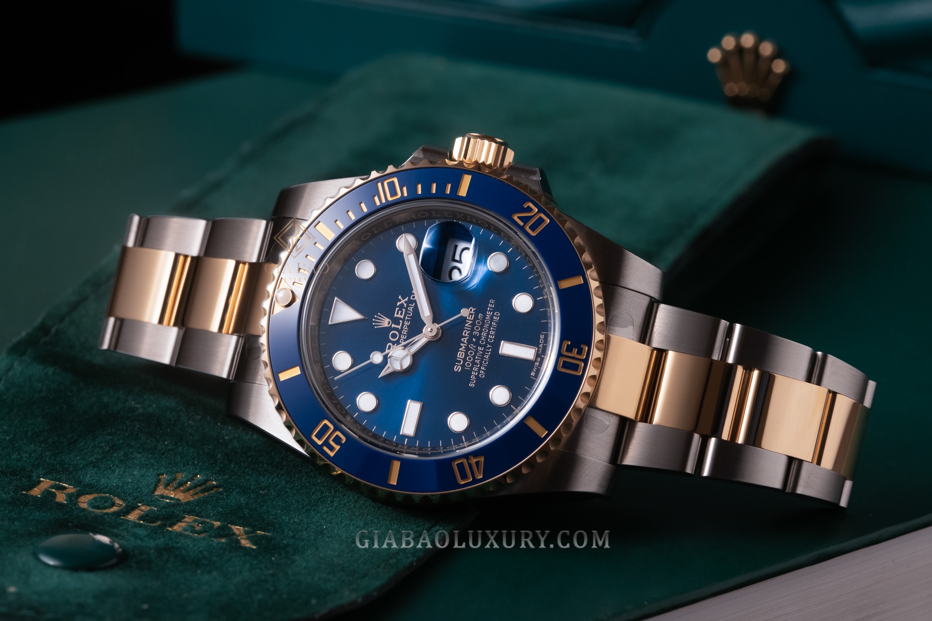 Đồng Hồ Rolex Submariner Date 116613LB