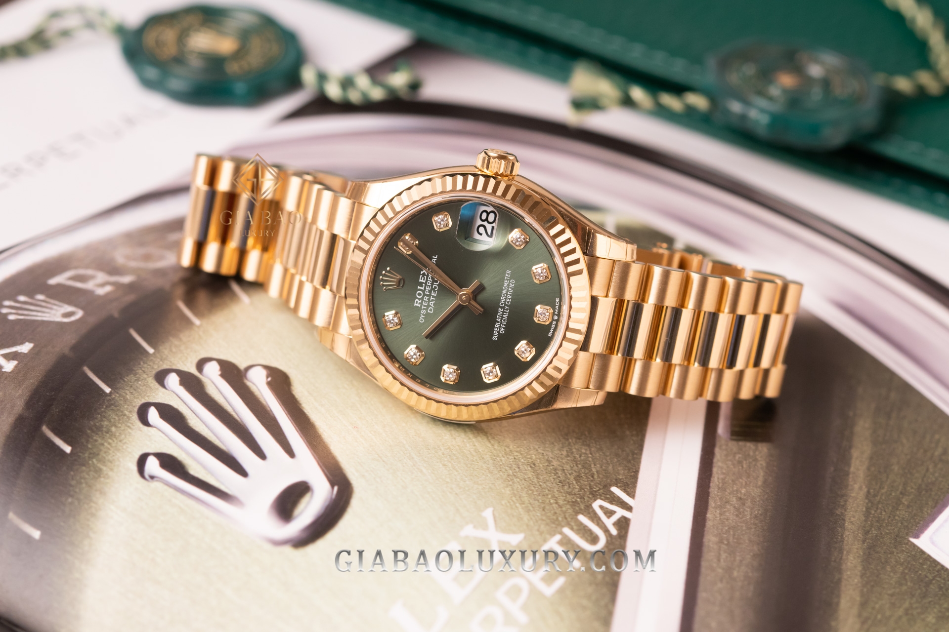 Đồng Hồ Rolex Datejust 278278 Mặt Số Oliu Xanh Nạm Kim Cương