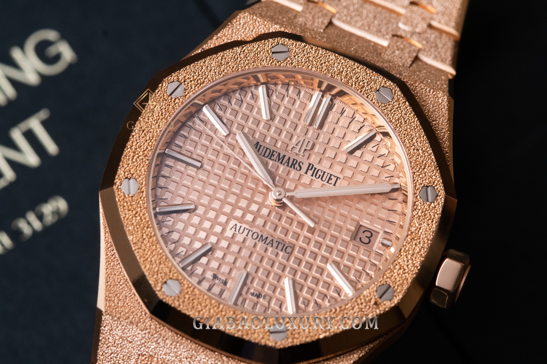 Đồng Hồ Audemars Piguet Royal Oak 37mm 15454OR.GG.1259OR.03