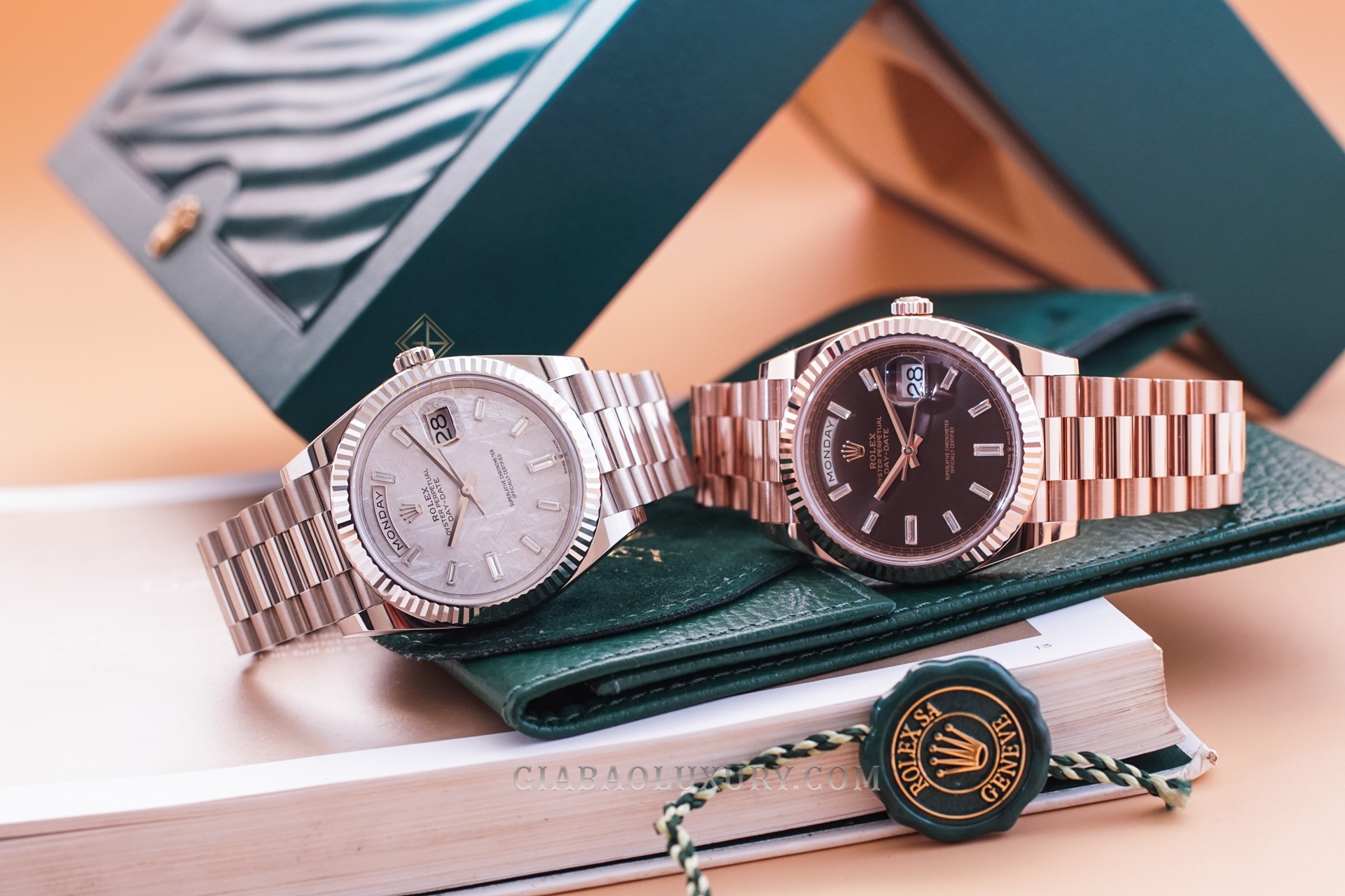 Đồng Hồ Rolex Day-Date 40 228235 Mặt Số Chocolate Nạm Kim Cương