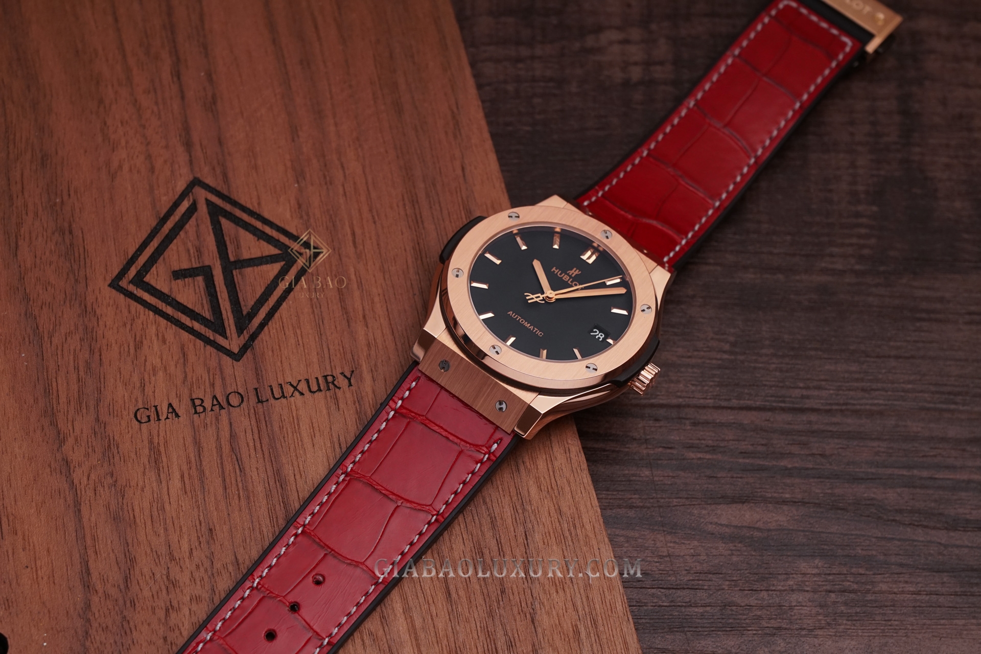 Đồng Hồ Hublot Classic Fusion 45mm 511.OX.1181.LR