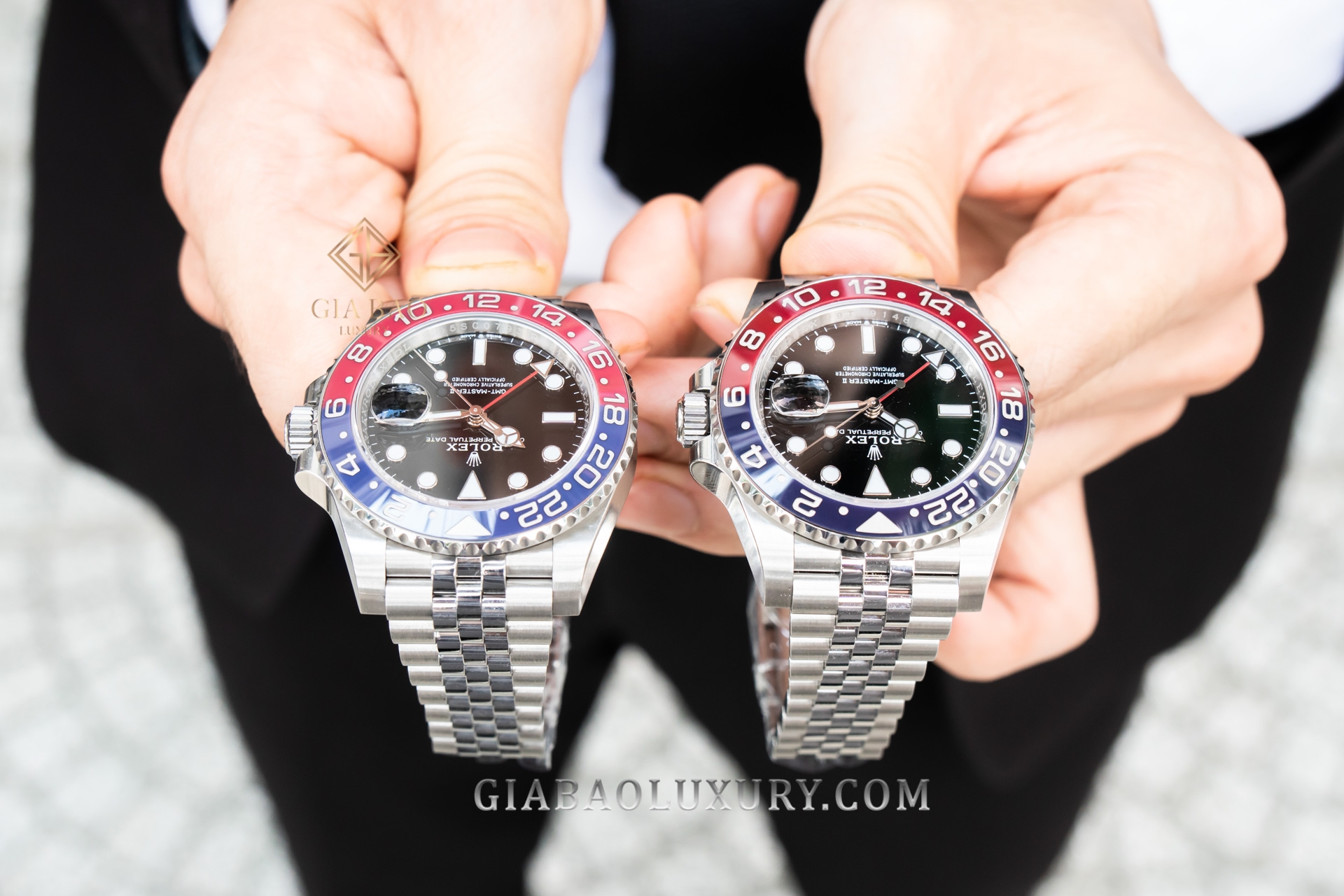 Đồng Hồ Rolex GMT Master II 126710 BLRO Mark I " rất hiếm"