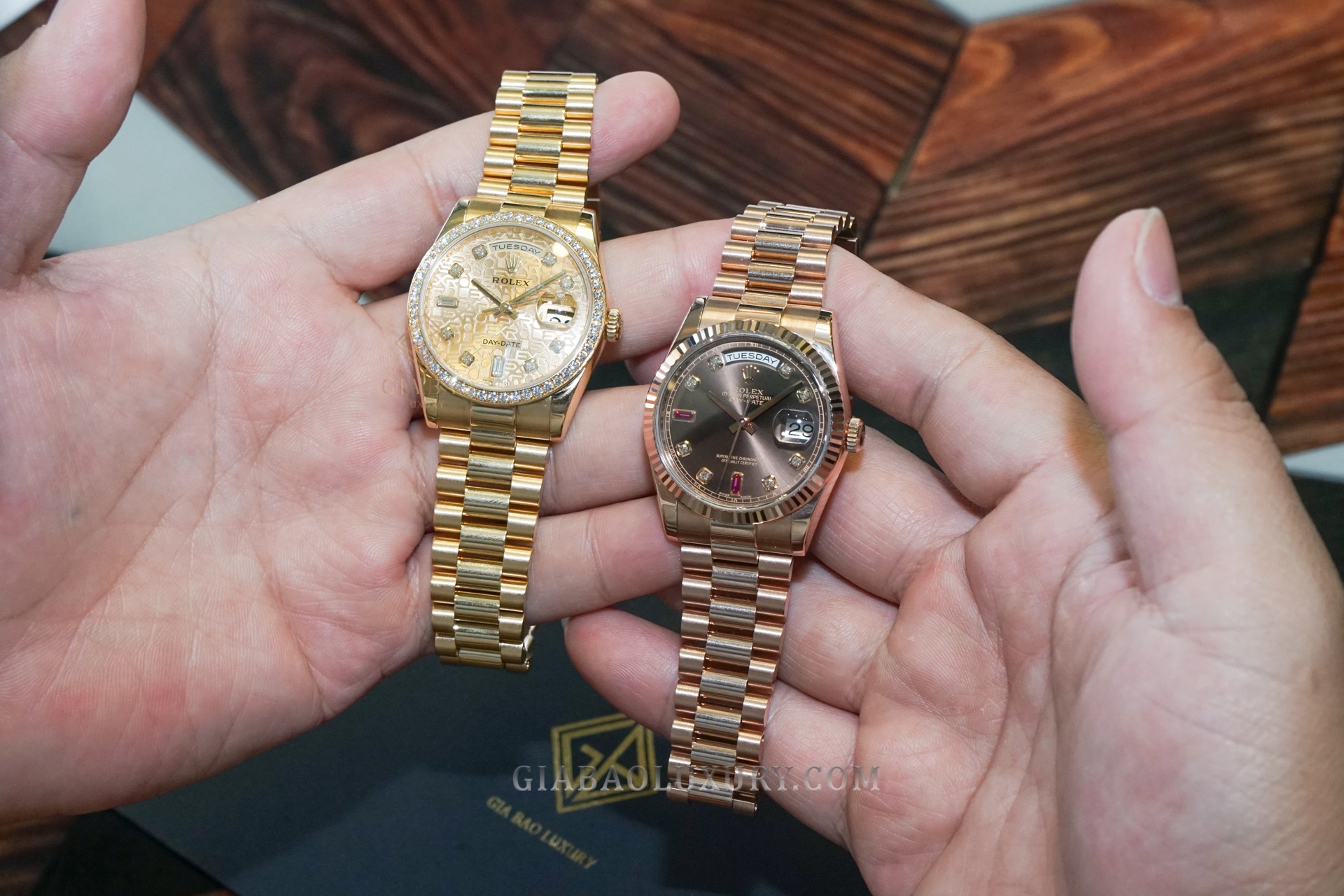 Đồng hồ Rolex Day-Date 36 118235 Mặt Số Chocolate Đá Ruby Đỏ