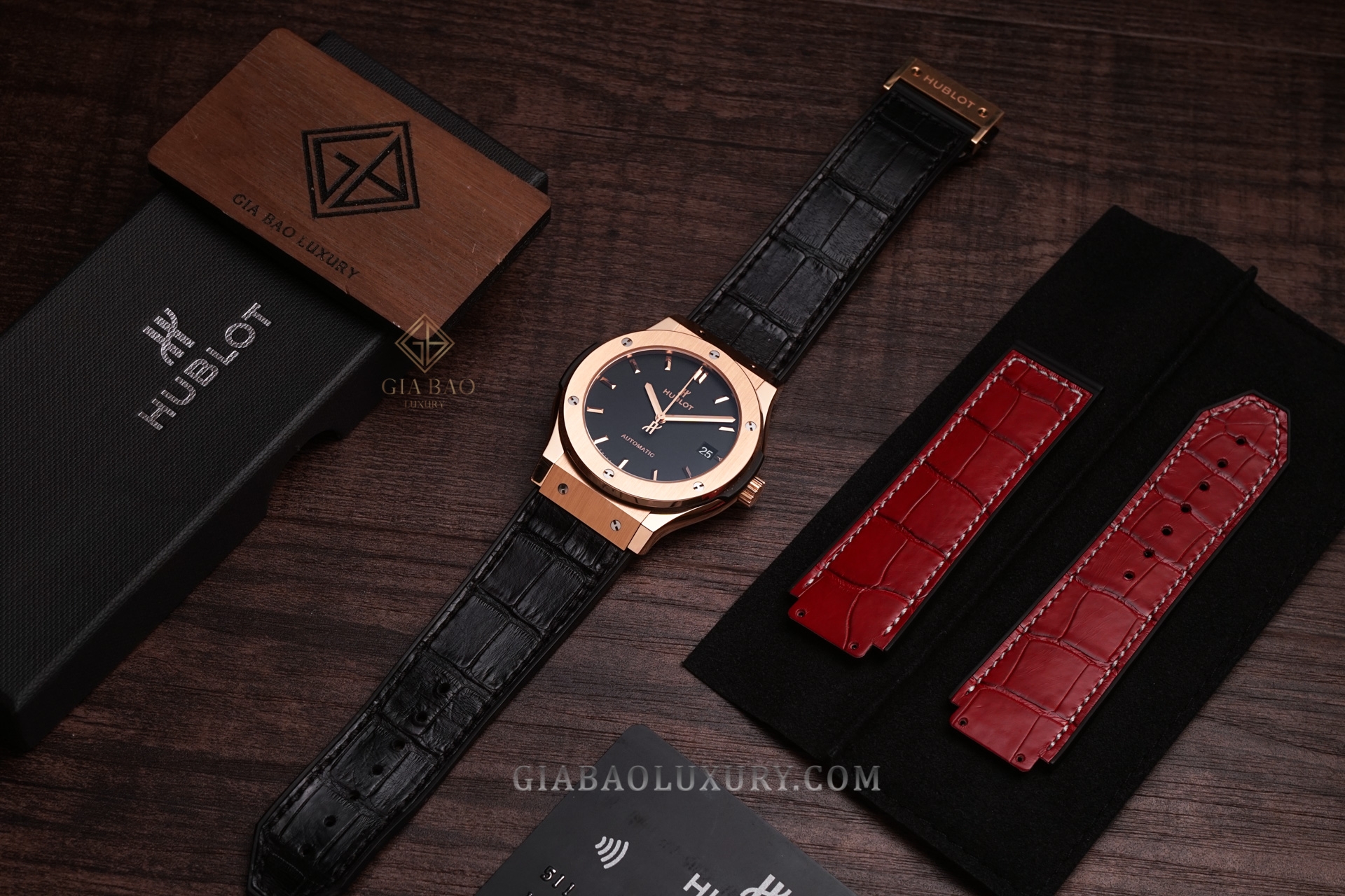 Đồng Hồ Hublot Classic Fusion 45mm 511.OX.1181.LR