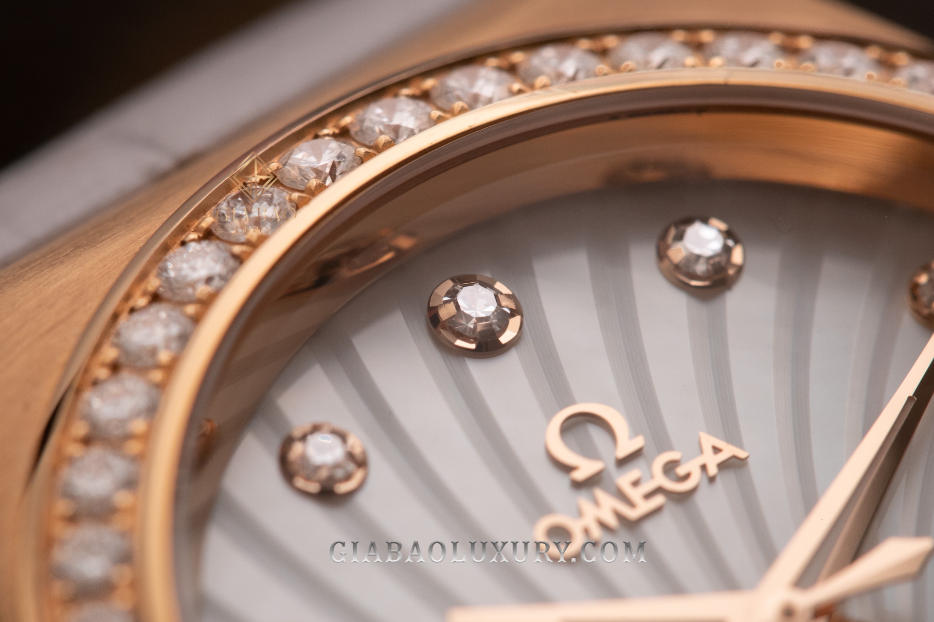 Đồng hồ Omega Constellation Co-Axial 35 ref. 123.58.35.20.55.003