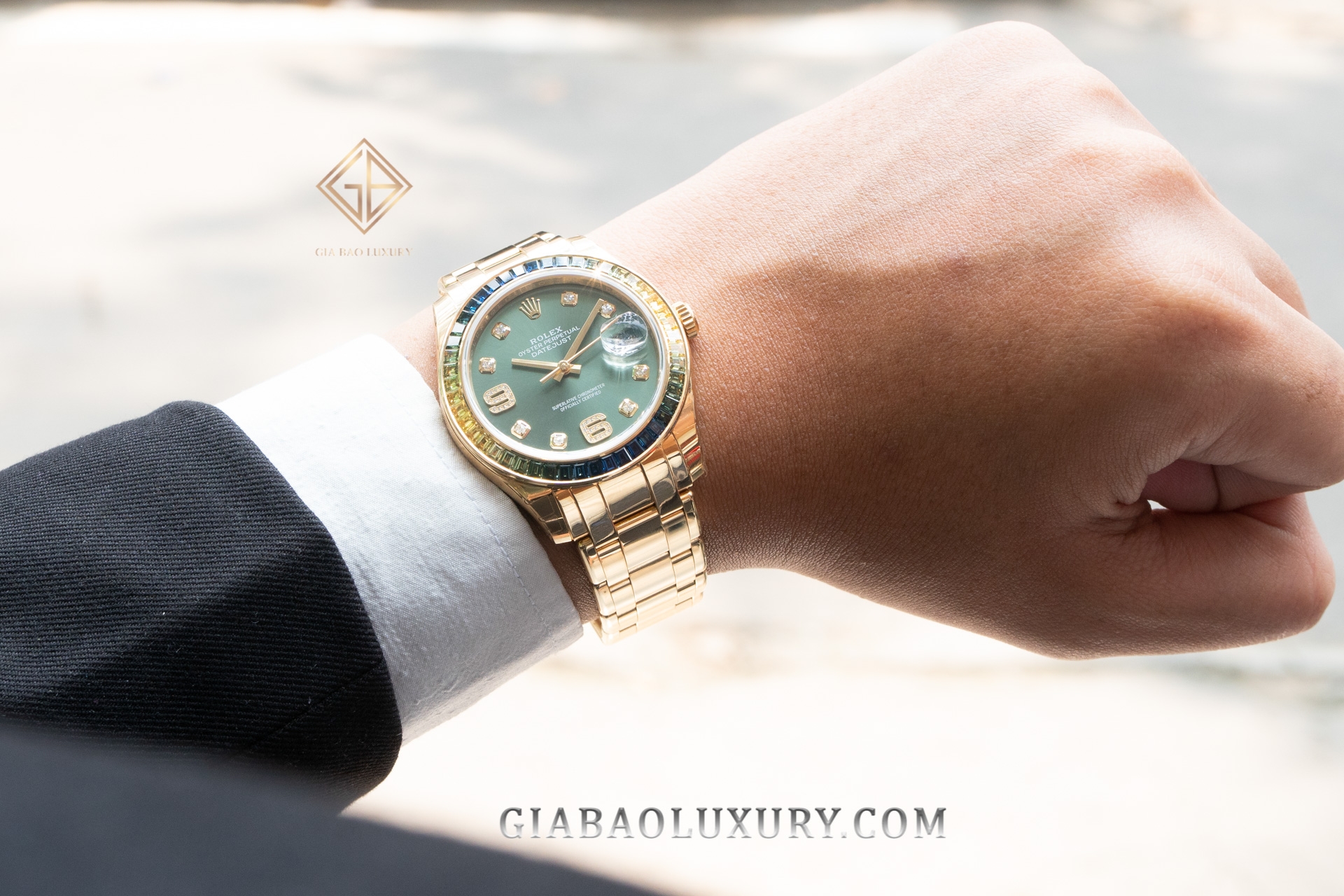 Đồng hồ Rolex Pearlmaster 39 86348SABLV Mặt Số Xanh Oliu