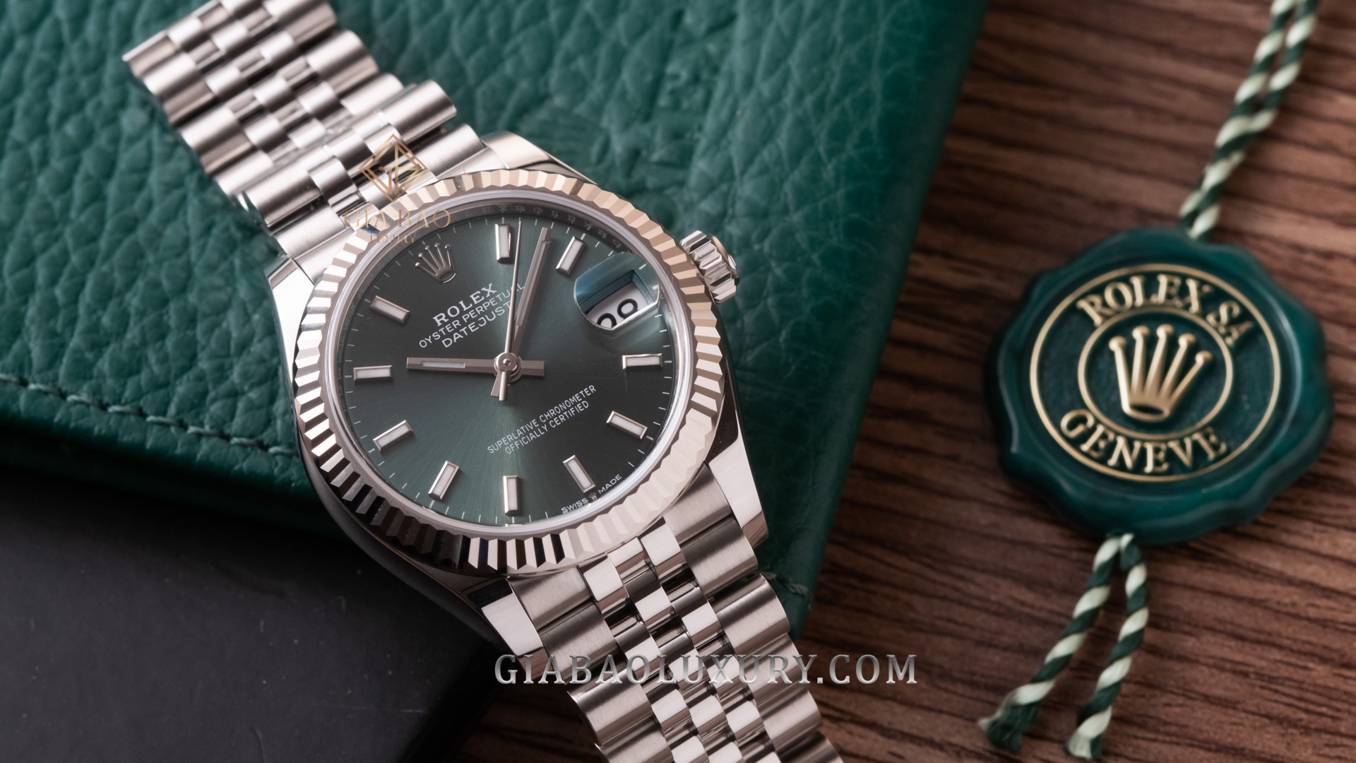 Đồng Hồ Rolex Datejust 278274 Mặt Số Xanh Cọc Số Dạ Quang