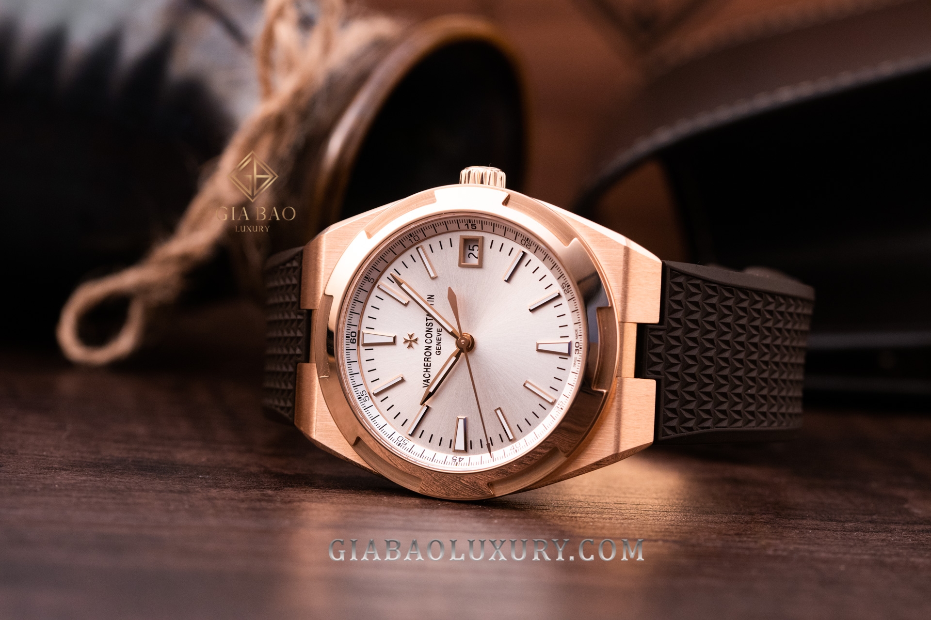 Đồng hồ Vacheron Constantin Overseas 41mm 4500V/000R-B127