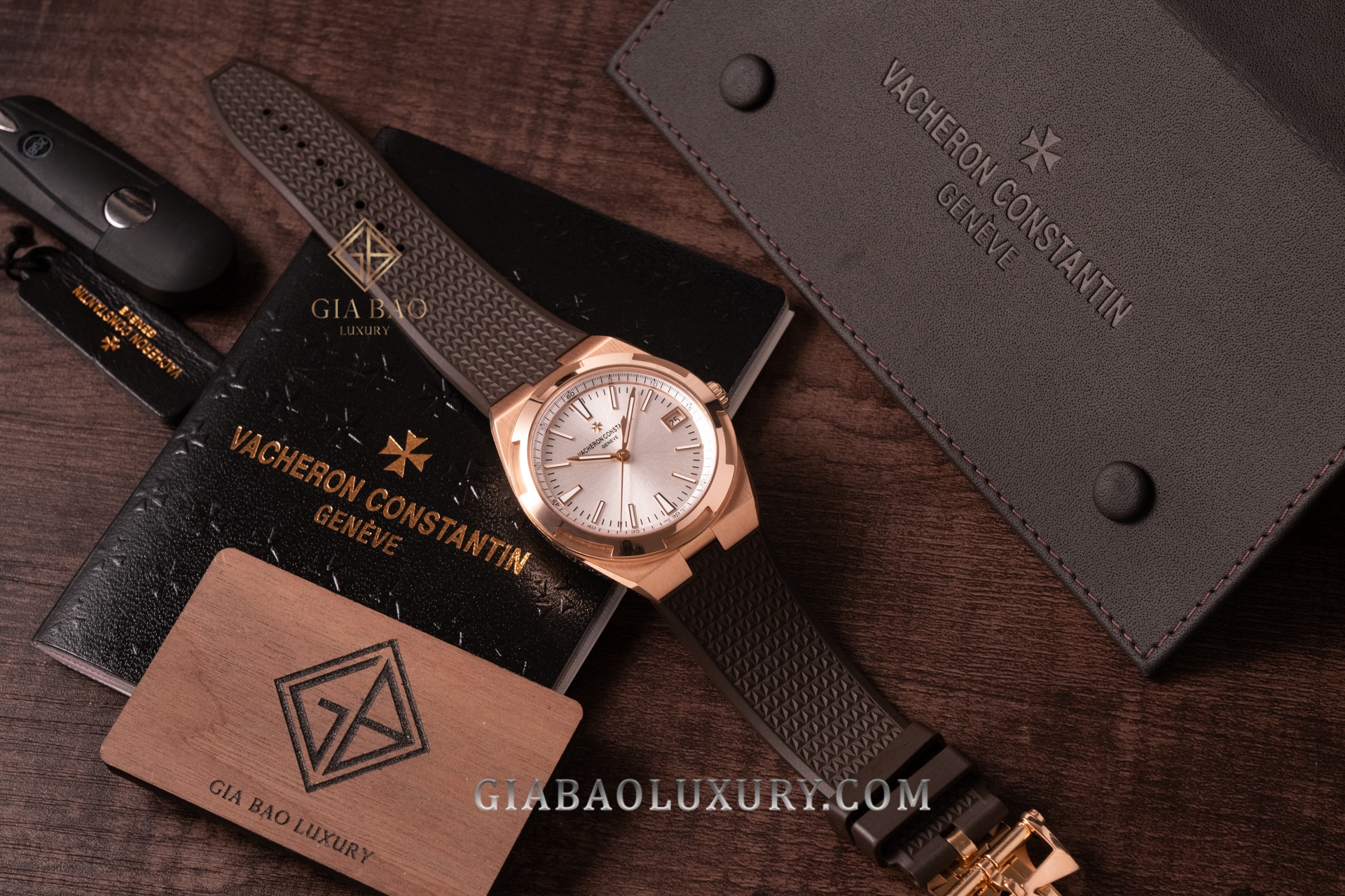 Đồng hồ Vacheron Constantin Overseas 41mm 4500V/000R-B127