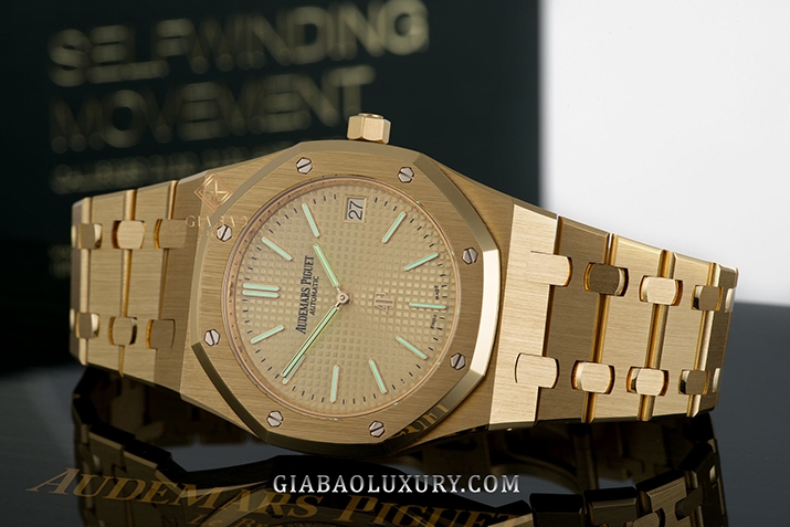 Đồng Hồ Audemars Piguet Royal Oak Jumbo Extra-Thin 15202BA.OO.1240BA.02