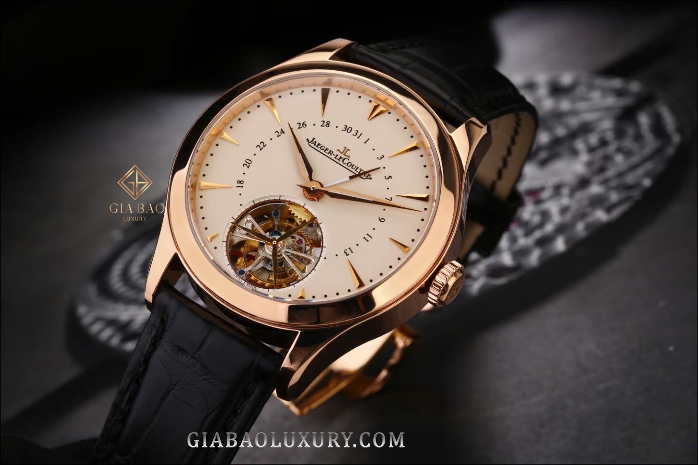 Đồng Hồ Jaeger LeCoultre Master Date Tourbillon Q1652410