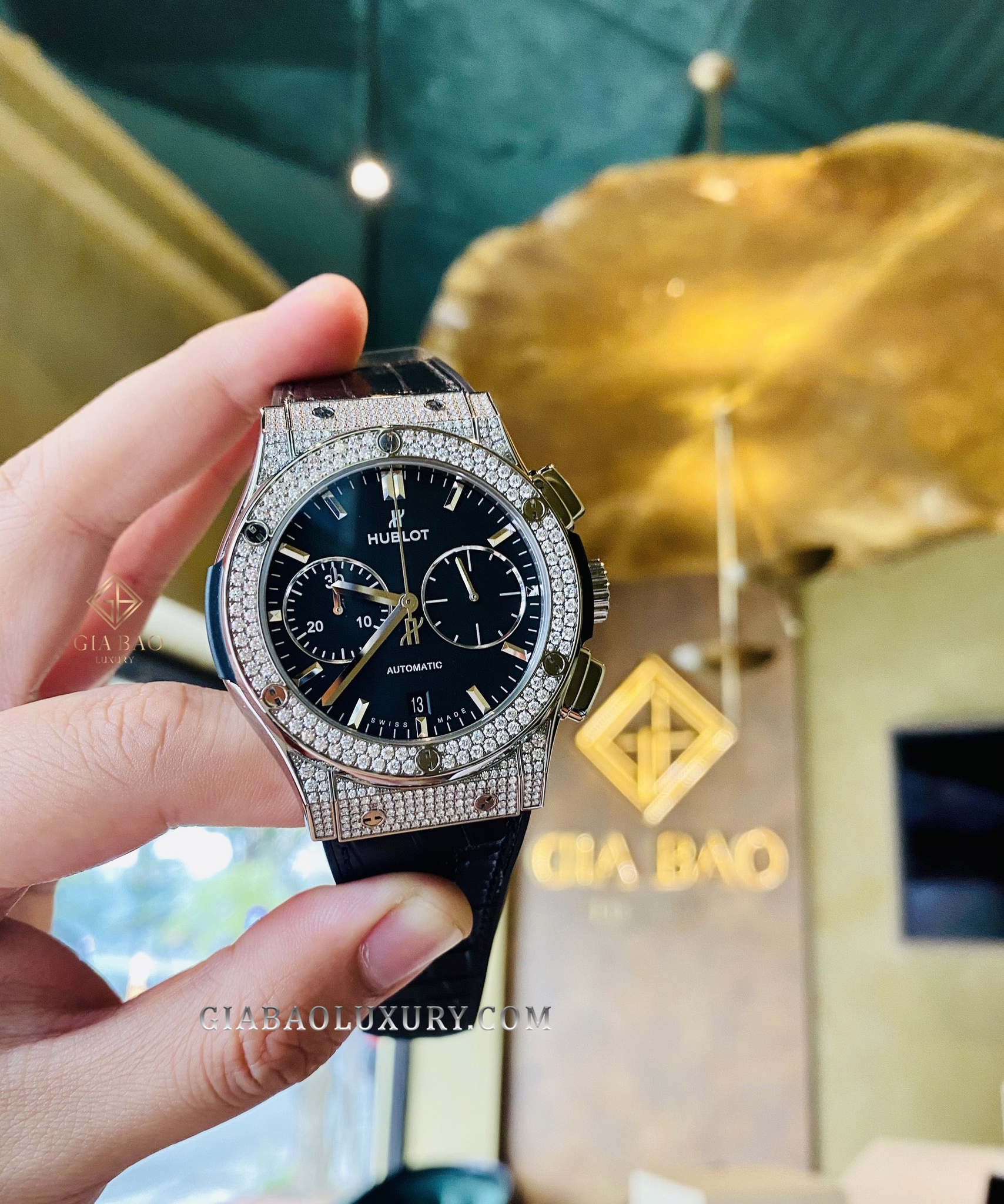 Đồng Hồ Hublot Classic Fusion 521.NX.1171.LR.1704