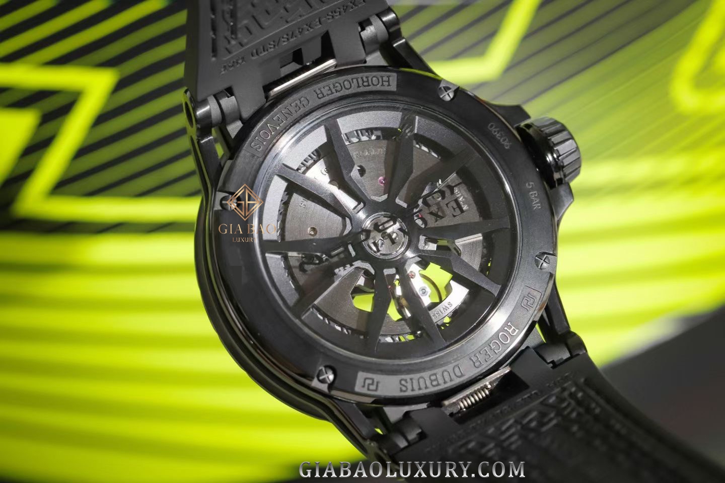 Đồng Hồ Roger Dubuis Excalibur RDDBEX0829