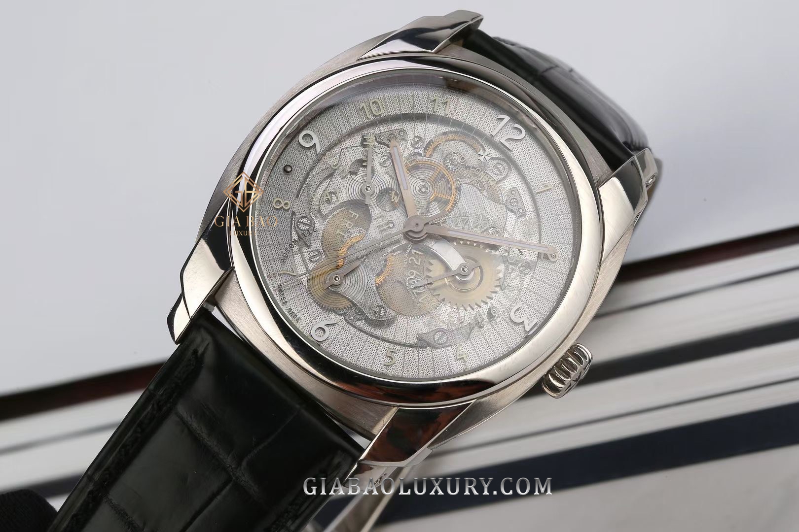 Đồng Hồ Vacheron Constantin Quai de L'Ile 85050/000D-9341