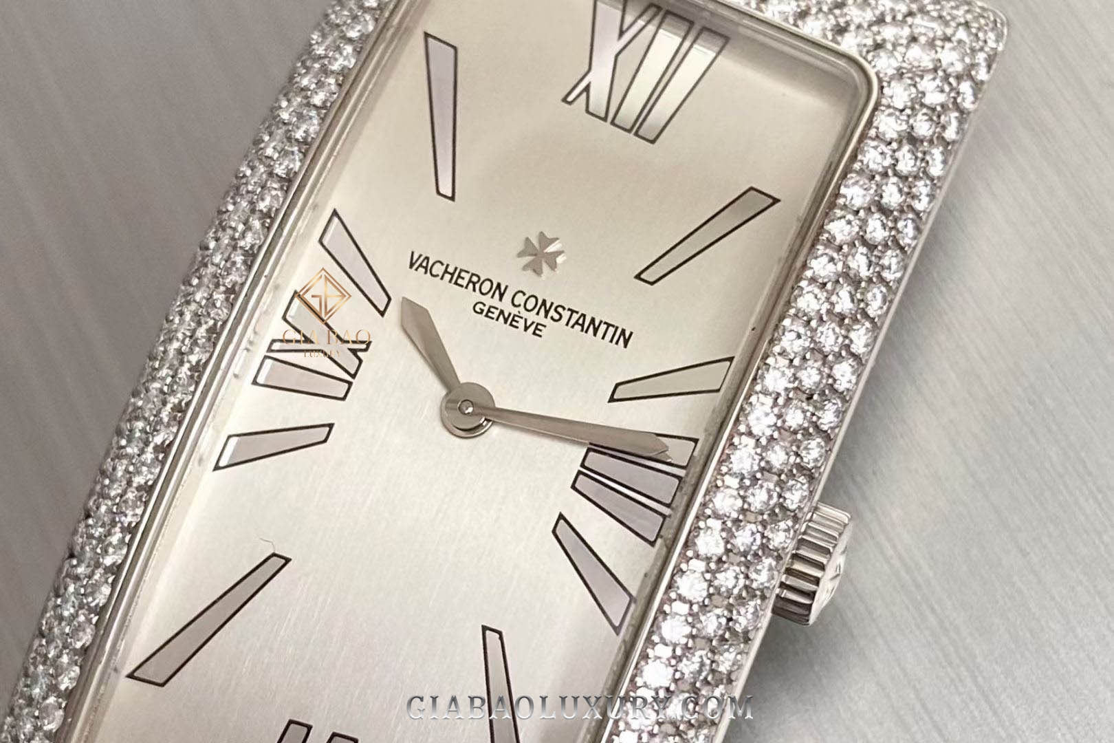 Đồng Hồ Vacheron Constantin 1972 Grand Curved 25510/000G-9119