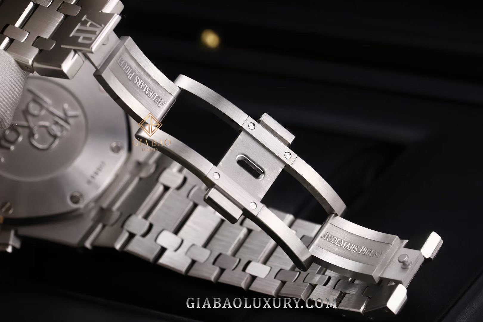 Đồng Hồ Audemars Piguet Royal Oak Chronograph 41mm 26320ST.OO.1220ST.02