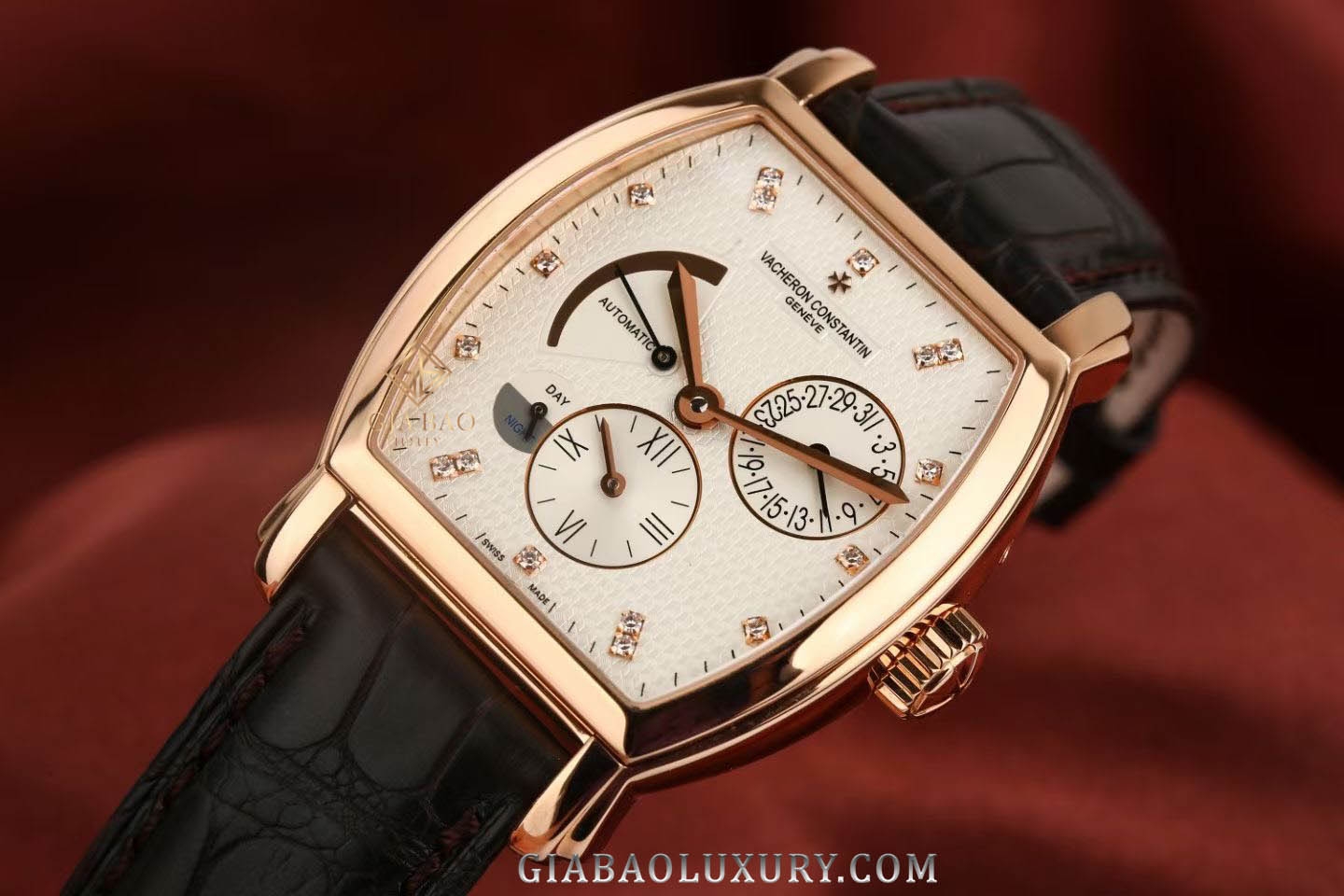 Đồng Hồ Vacheron Constantin Malte Tonneau Dual Time 47400/000R-9417