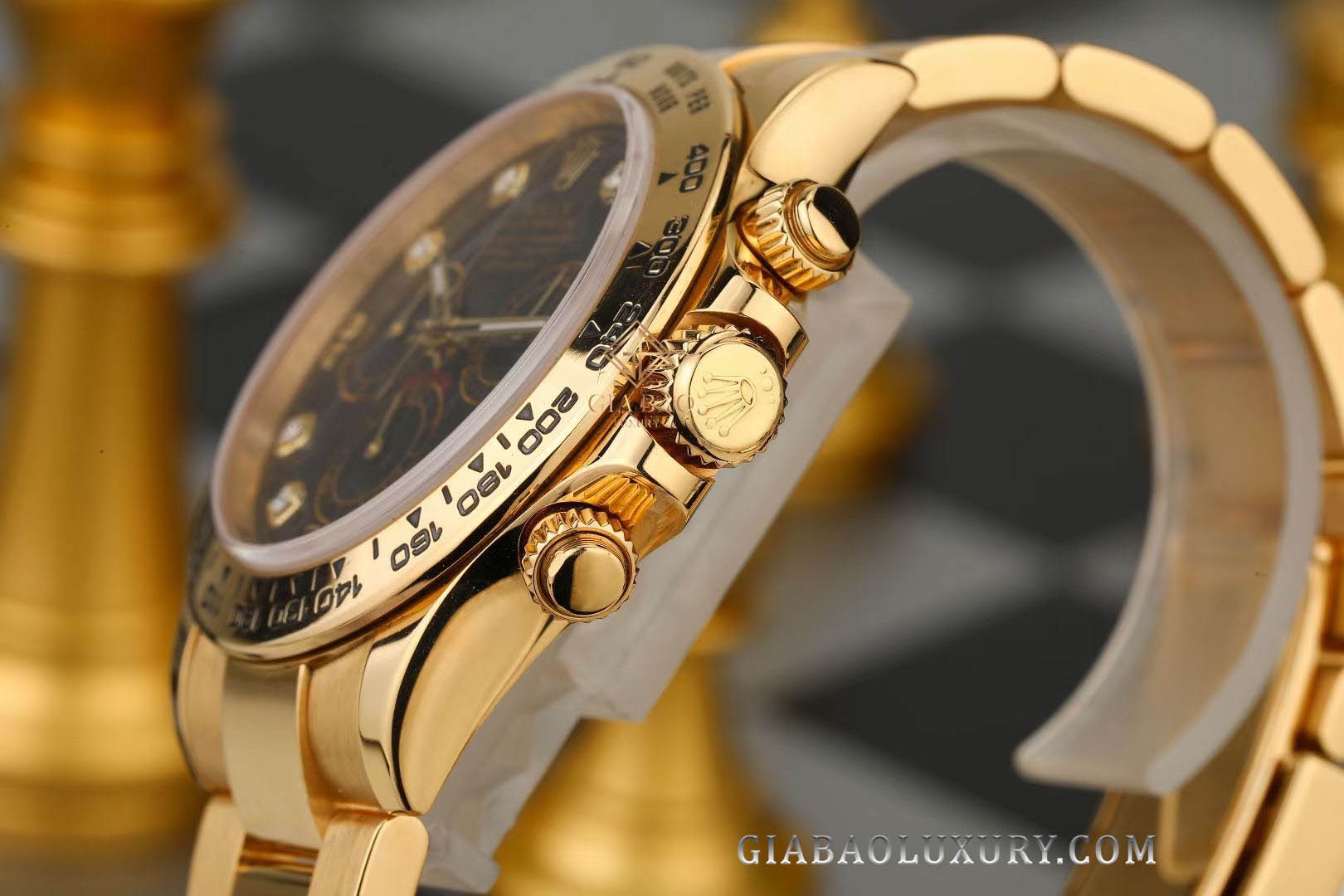 Đồng Hồ Rolex Cosmograph Daytona 116508 Mặt Số Đen Nạm Kim Cương