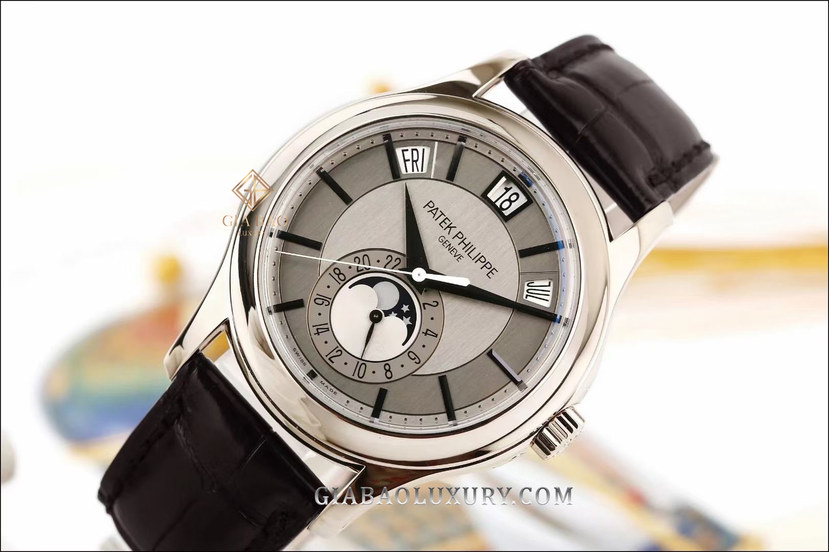 Đồng Hồ Patek Philippe Complications 5205G-001