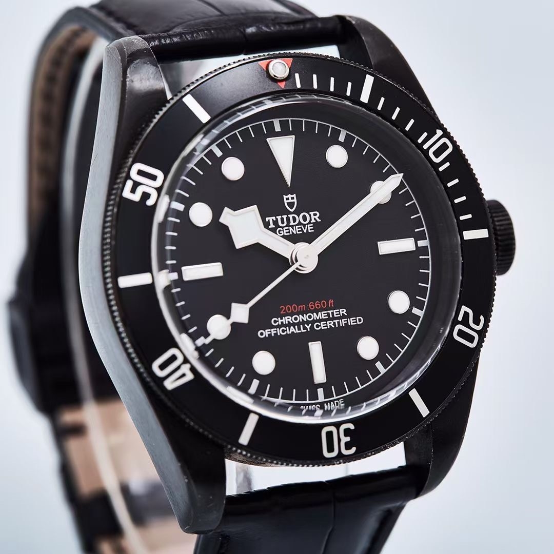 Đồng Hồ Tudor Heritage Ranger 79230DK