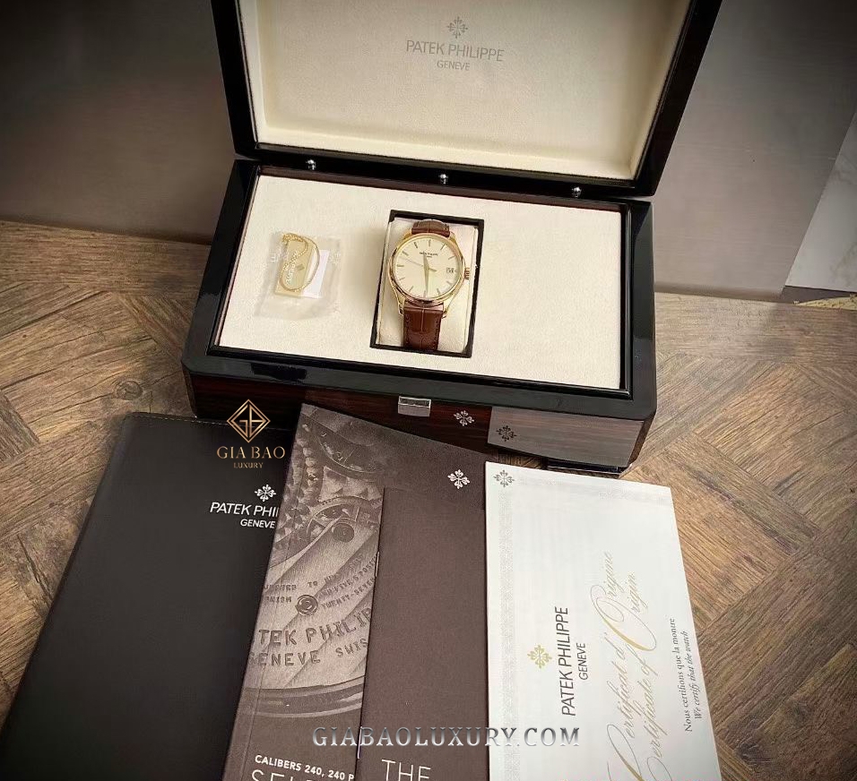 Đồng Hồ Patek Philippe Calatrava 5227J-001