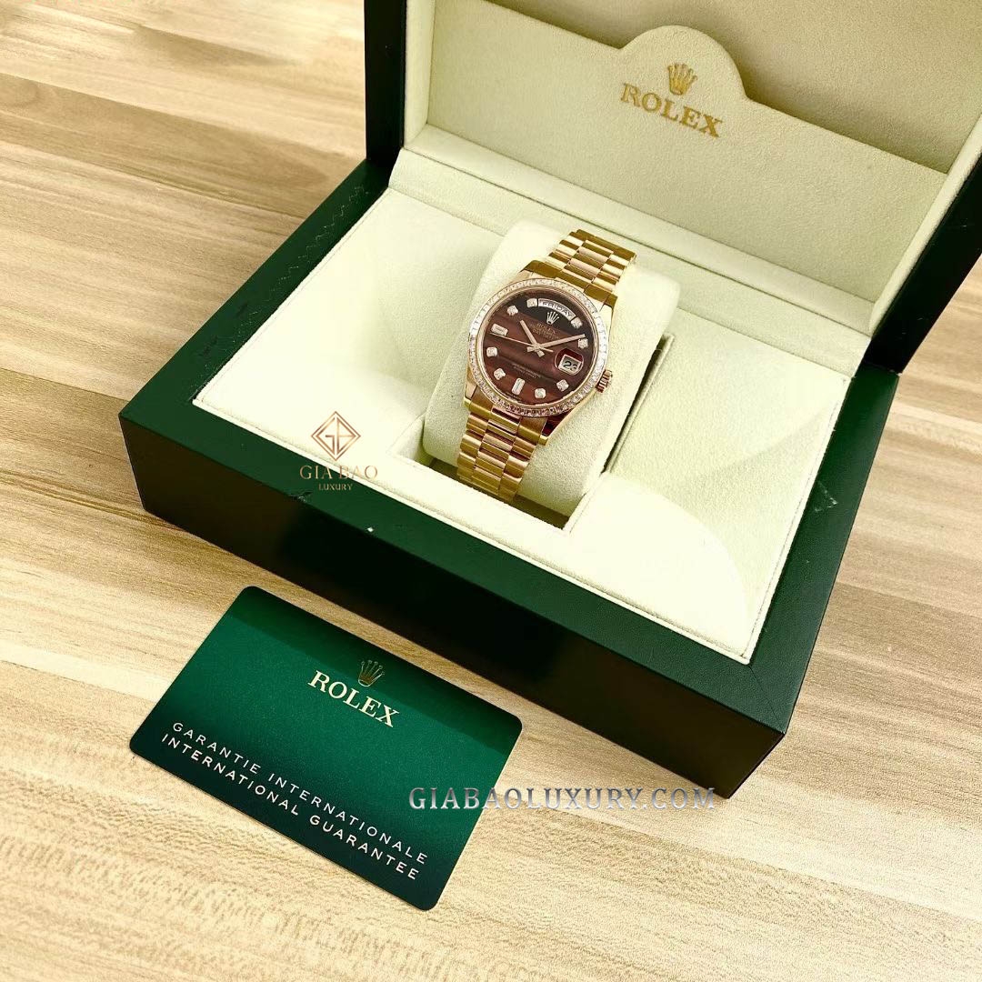 Đồng Hồ Rolex Day-Date 36 118398BR Mặt Số Đá Đỏ Cọc Số Nạm Kim Cương